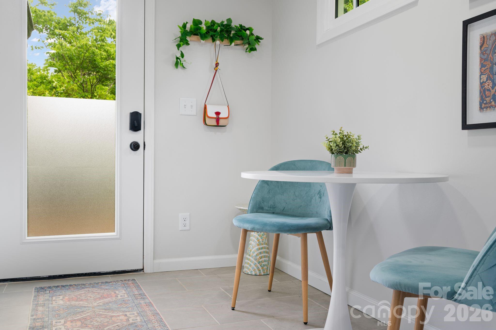 2 Laban Lane — Asheville