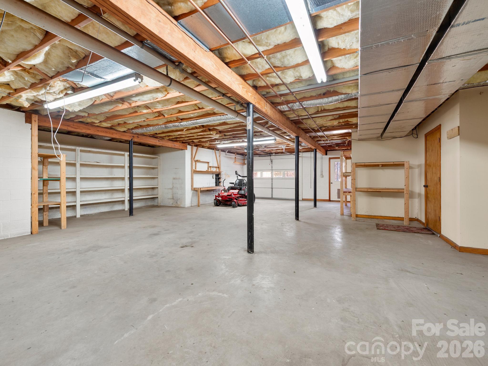 1287 Charlotte Highway — Fairview