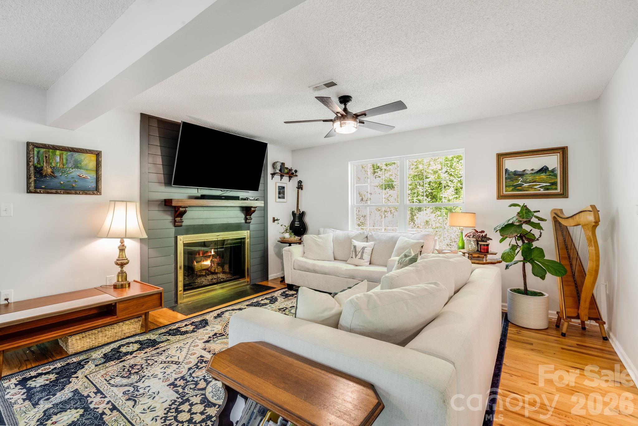 747 Osborne Road — Clyde