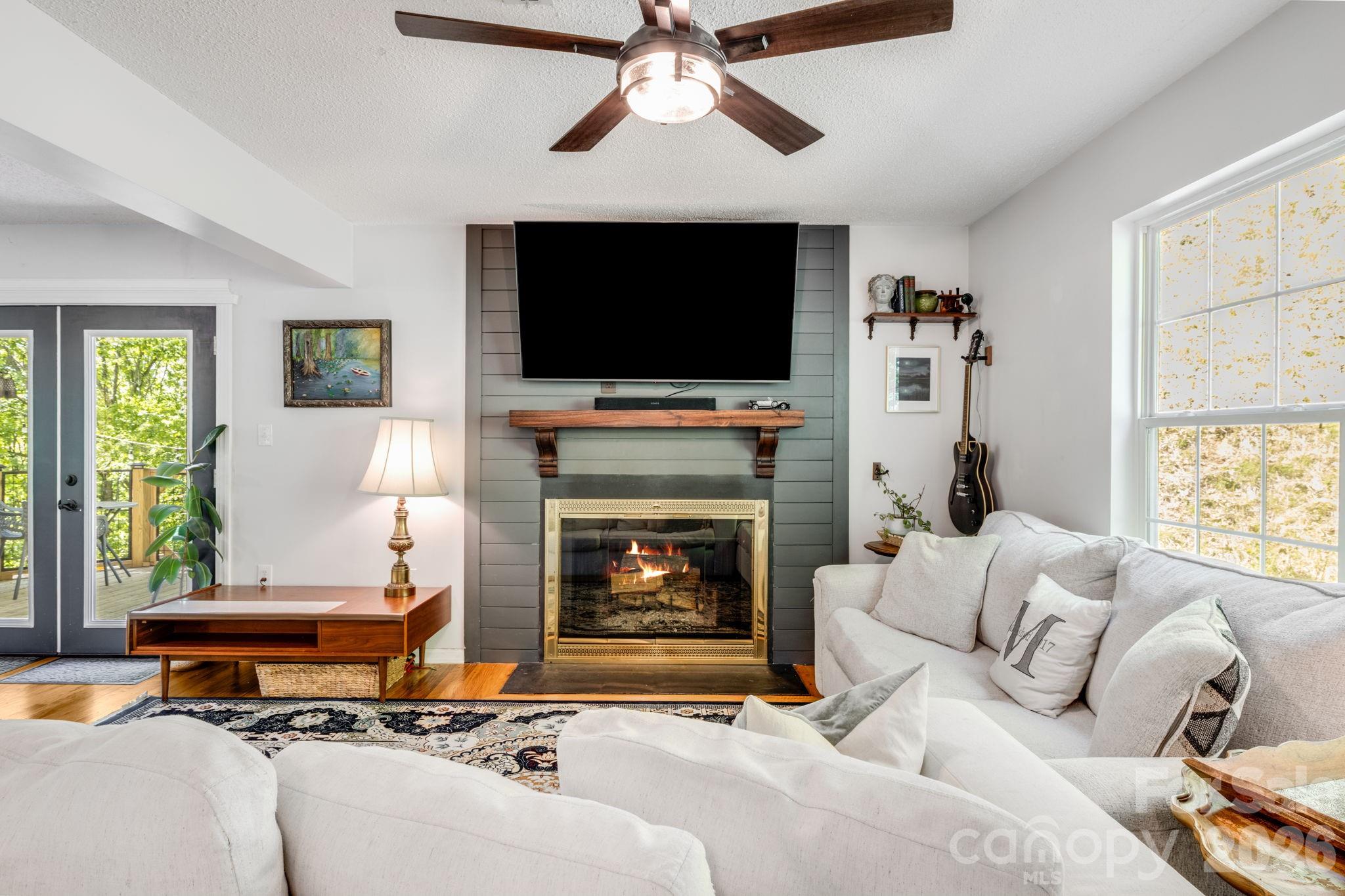 747 Osborne Road — Clyde