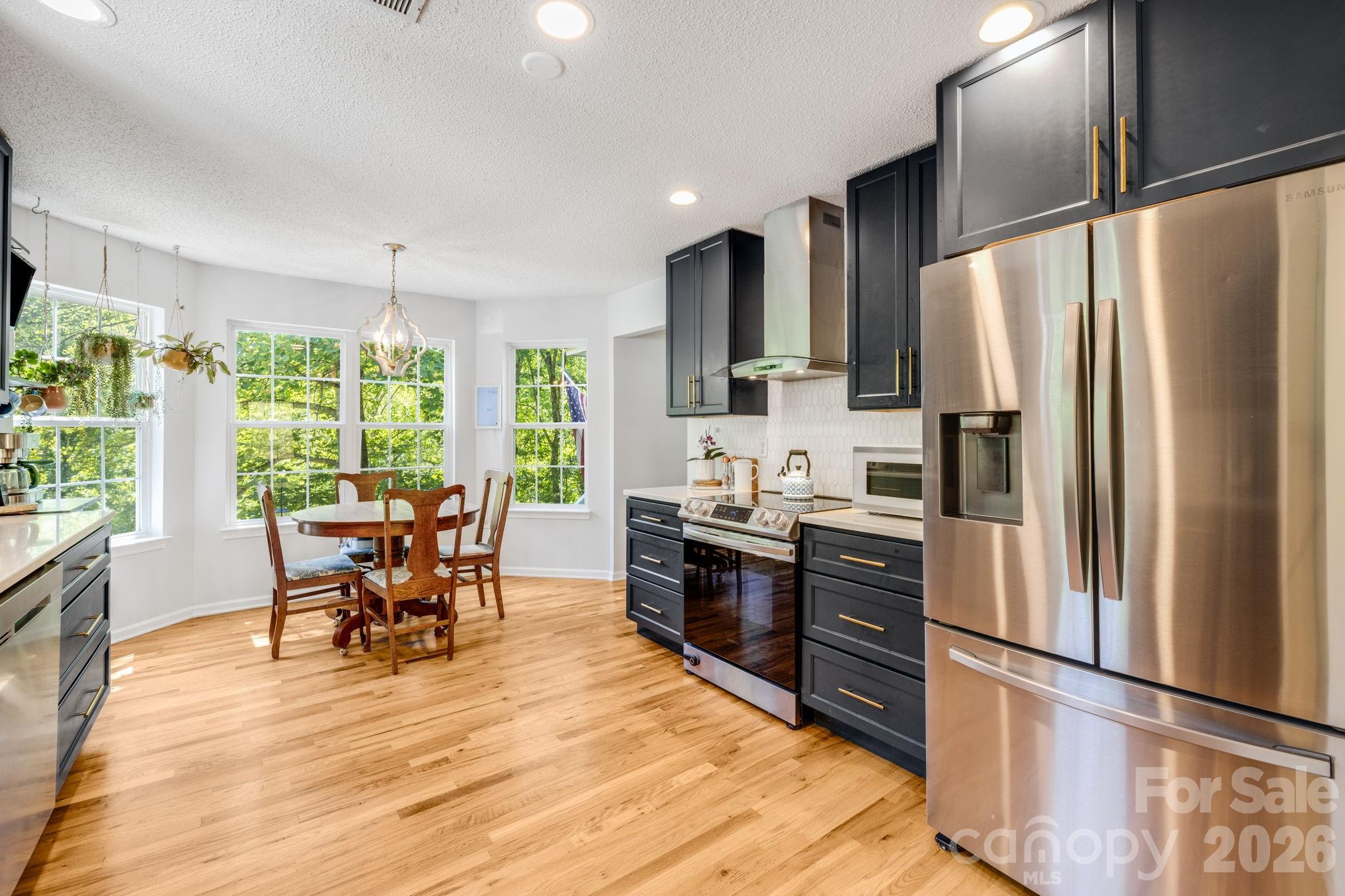 747 Osborne Road — Clyde