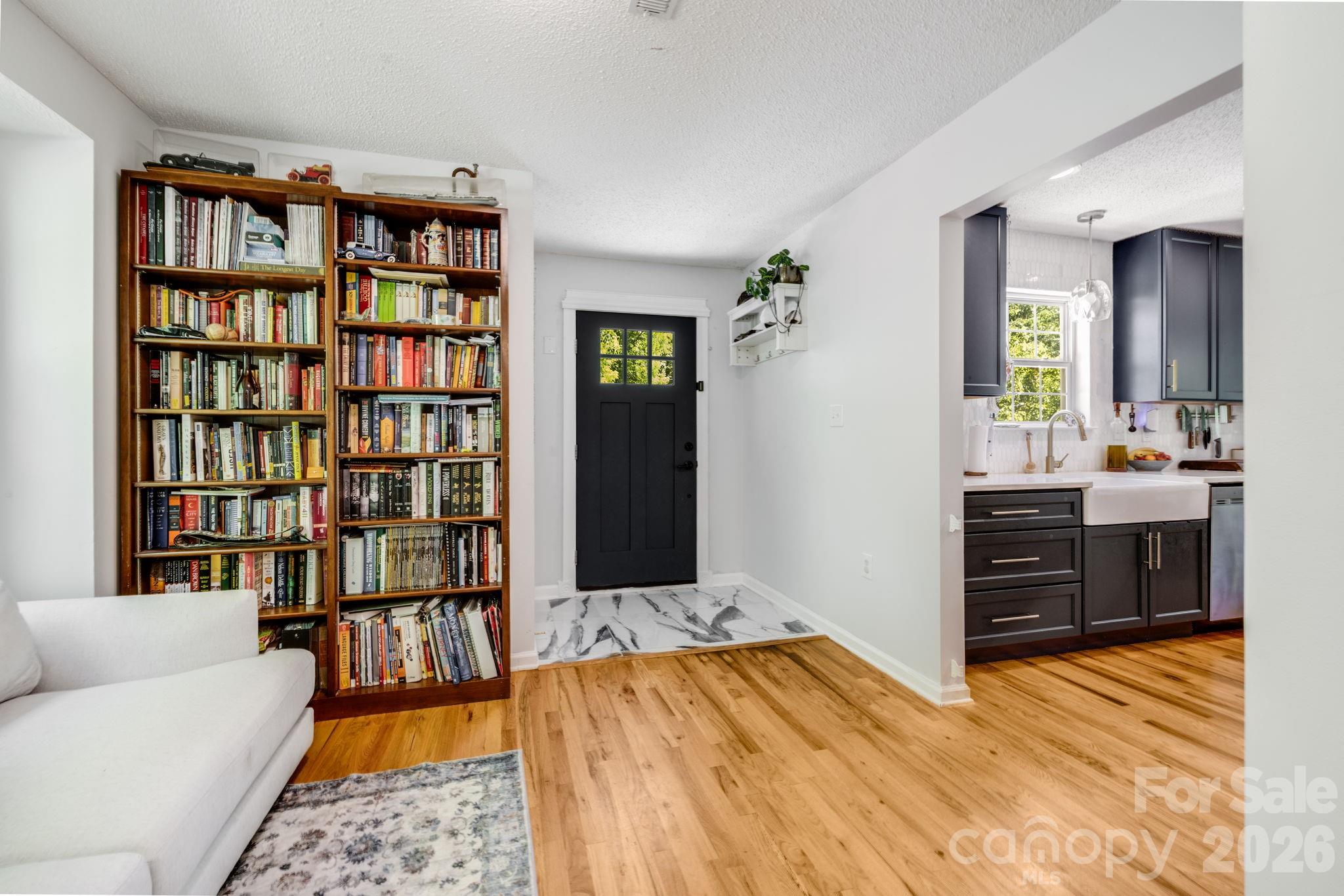 747 Osborne Road — Clyde