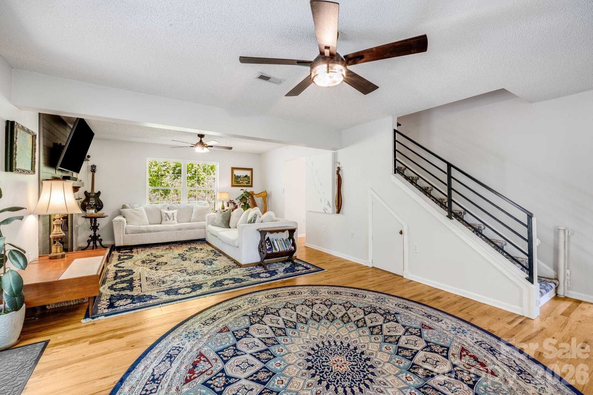 747 Osborne Road — Clyde