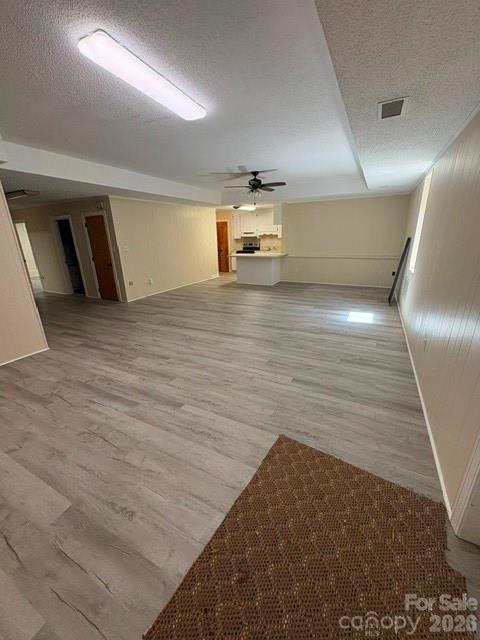 401 Greenway Street — Huntersville