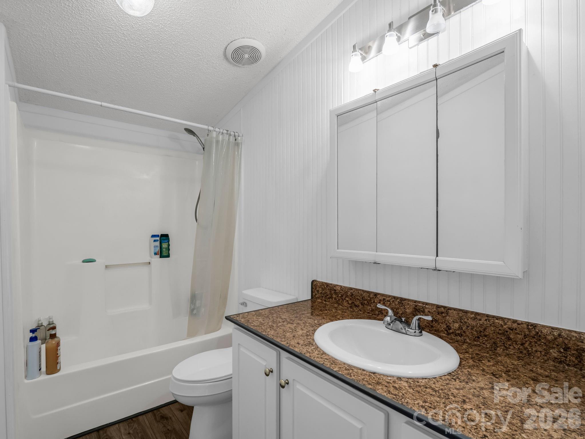 2053 Nancy Mountain Road — Rosman