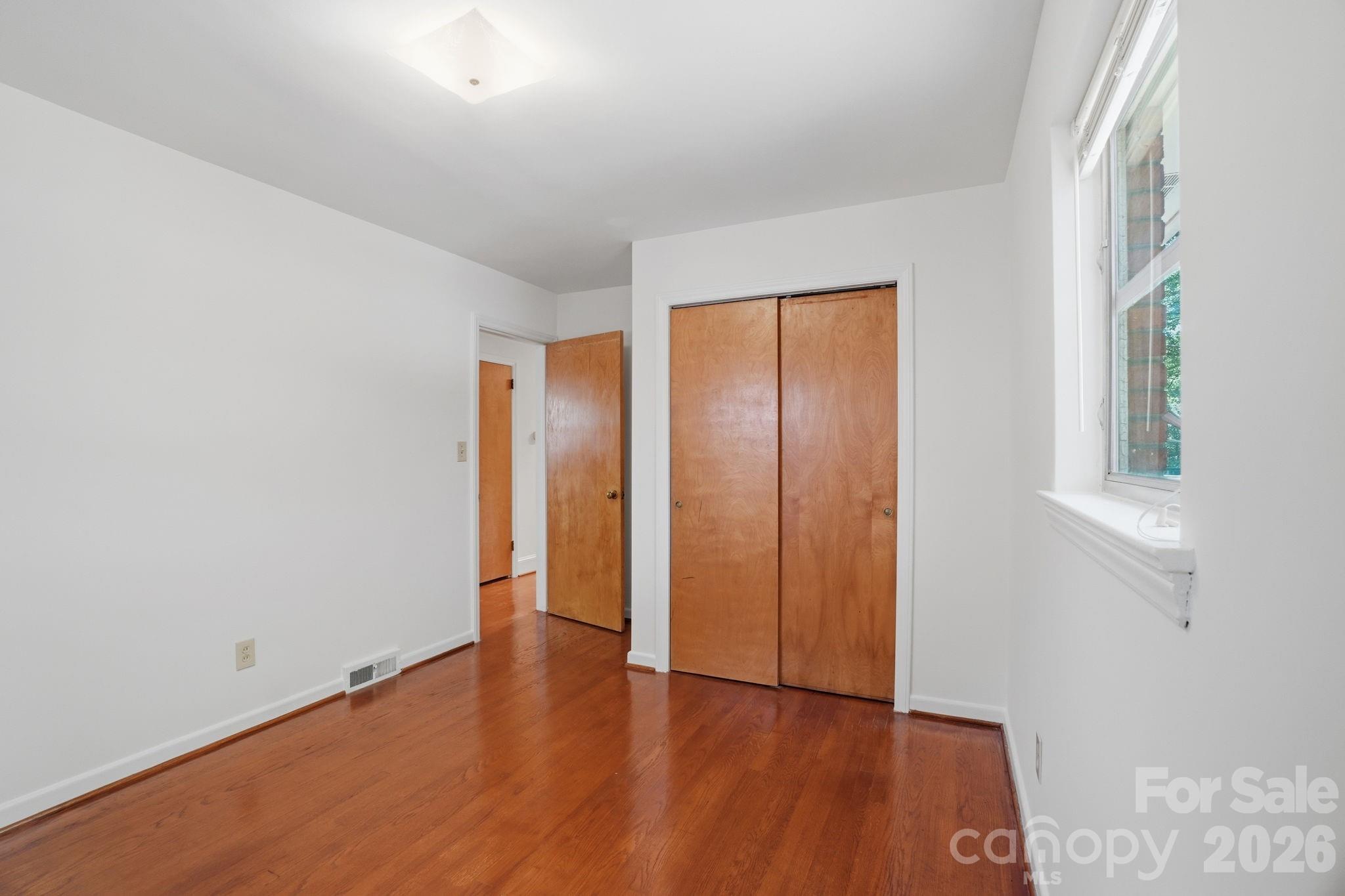 722 Seneca Place — Charlotte