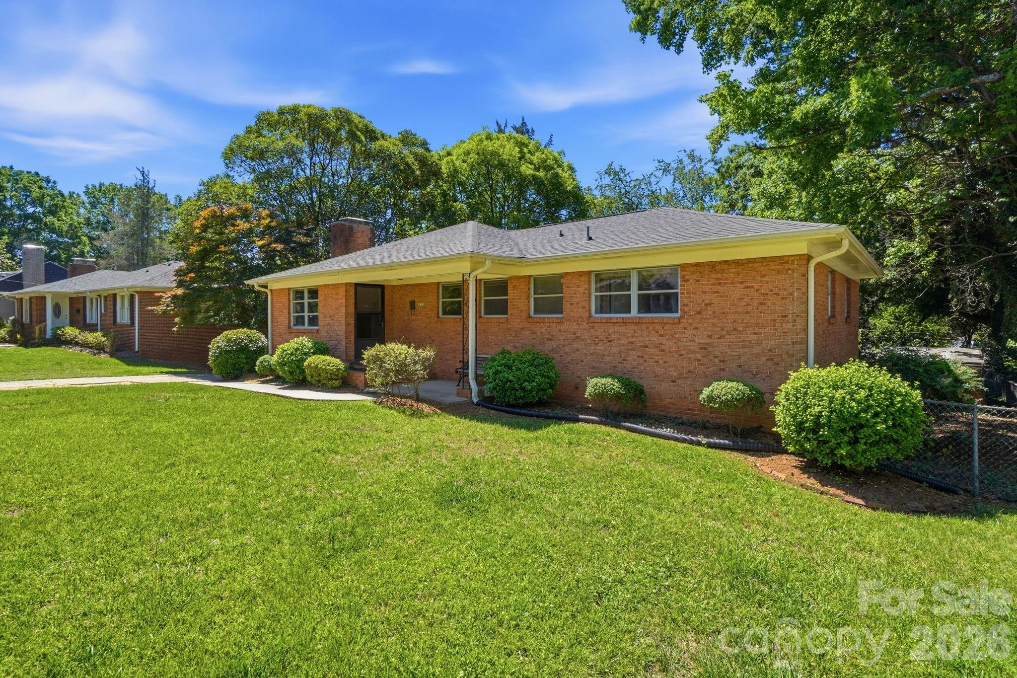 722 Seneca Place — Charlotte
