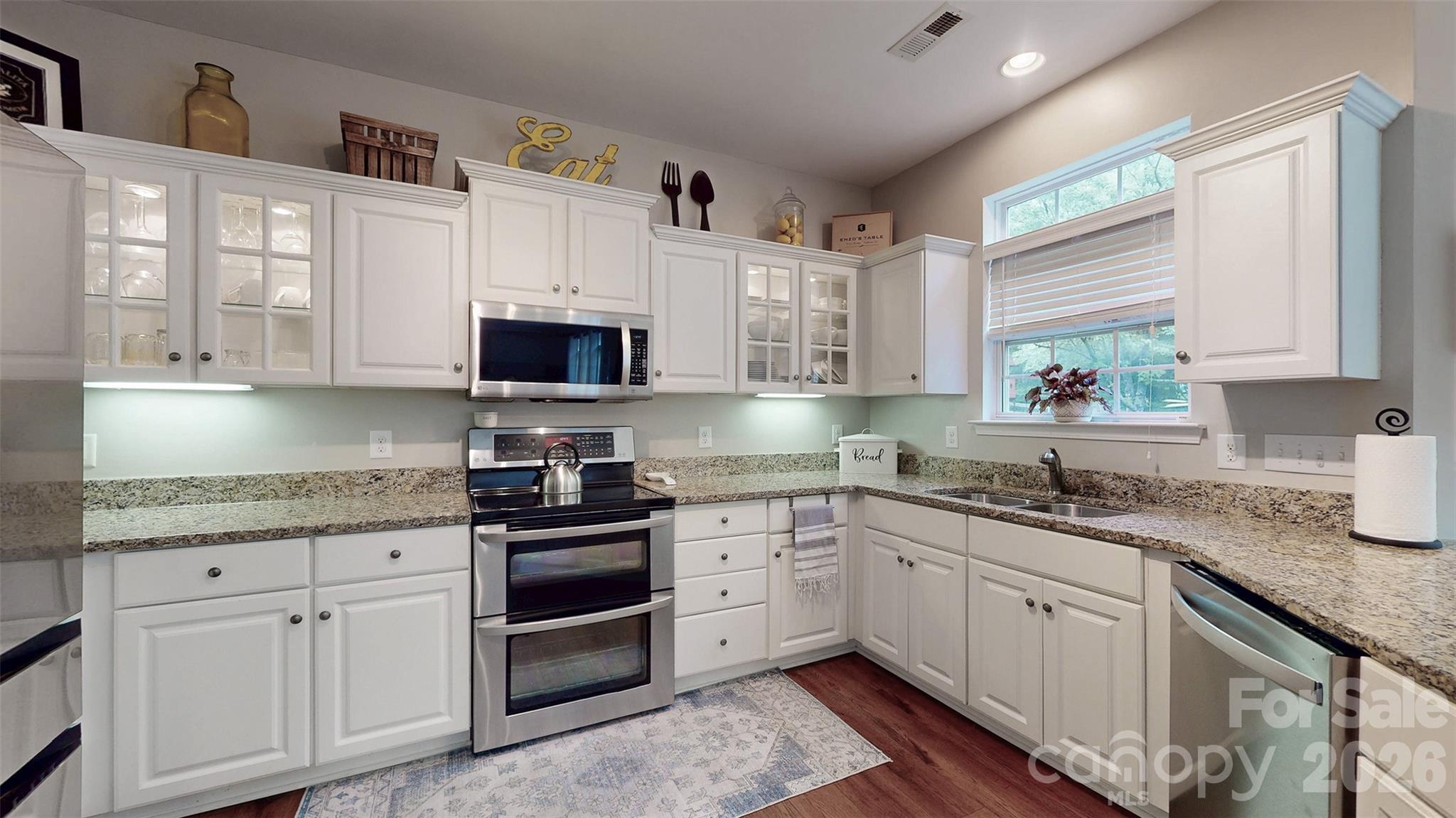 12301 Silveroak Lane — Charlotte