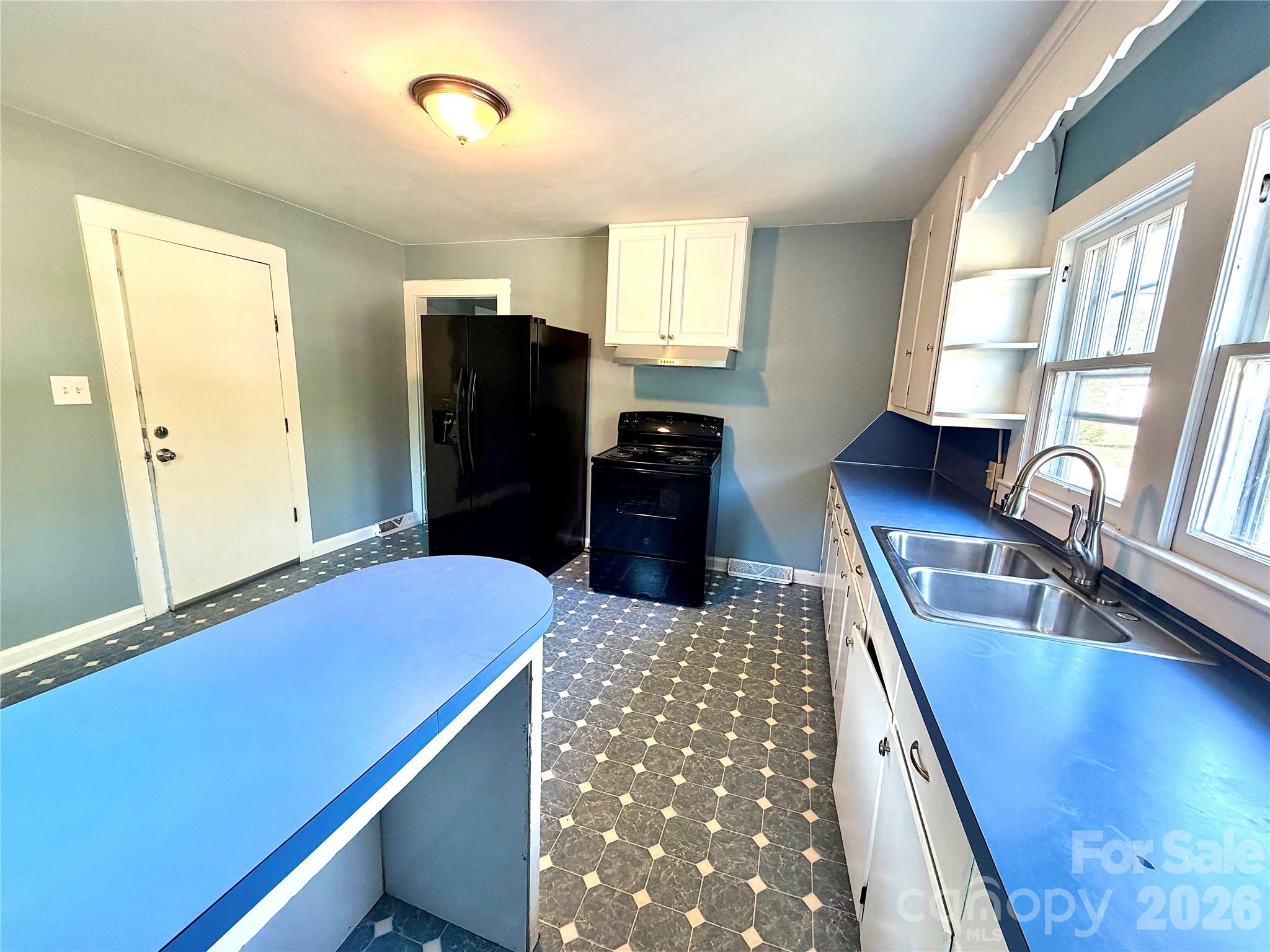 519 Locust Street — Kannapolis