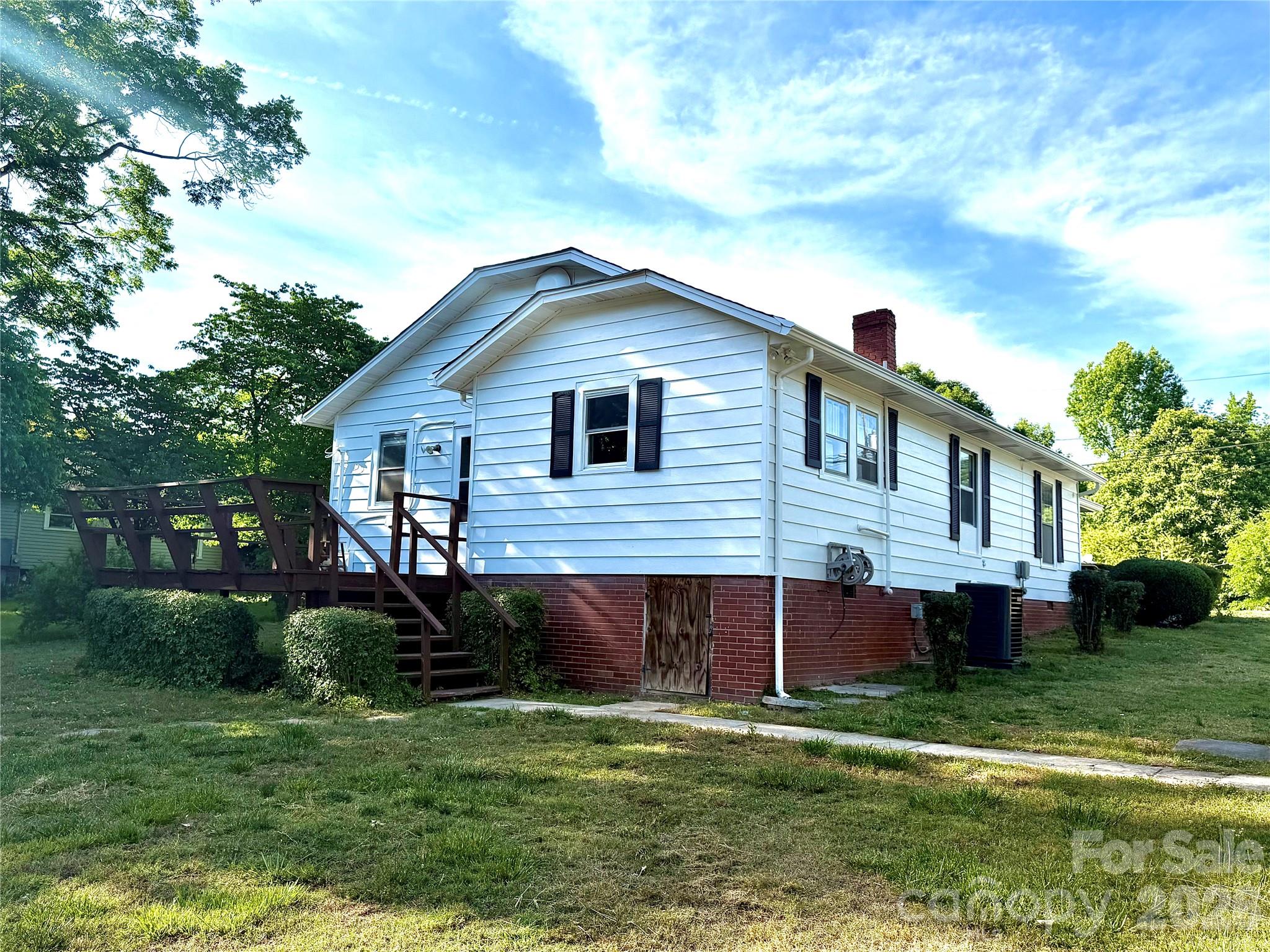 519 Locust Street — Kannapolis