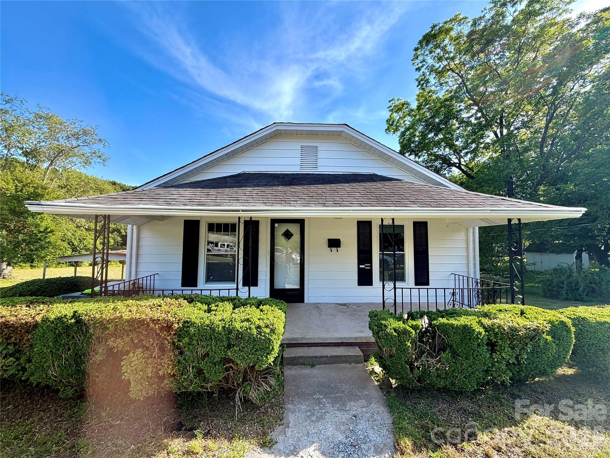 519 Locust Street — Kannapolis
