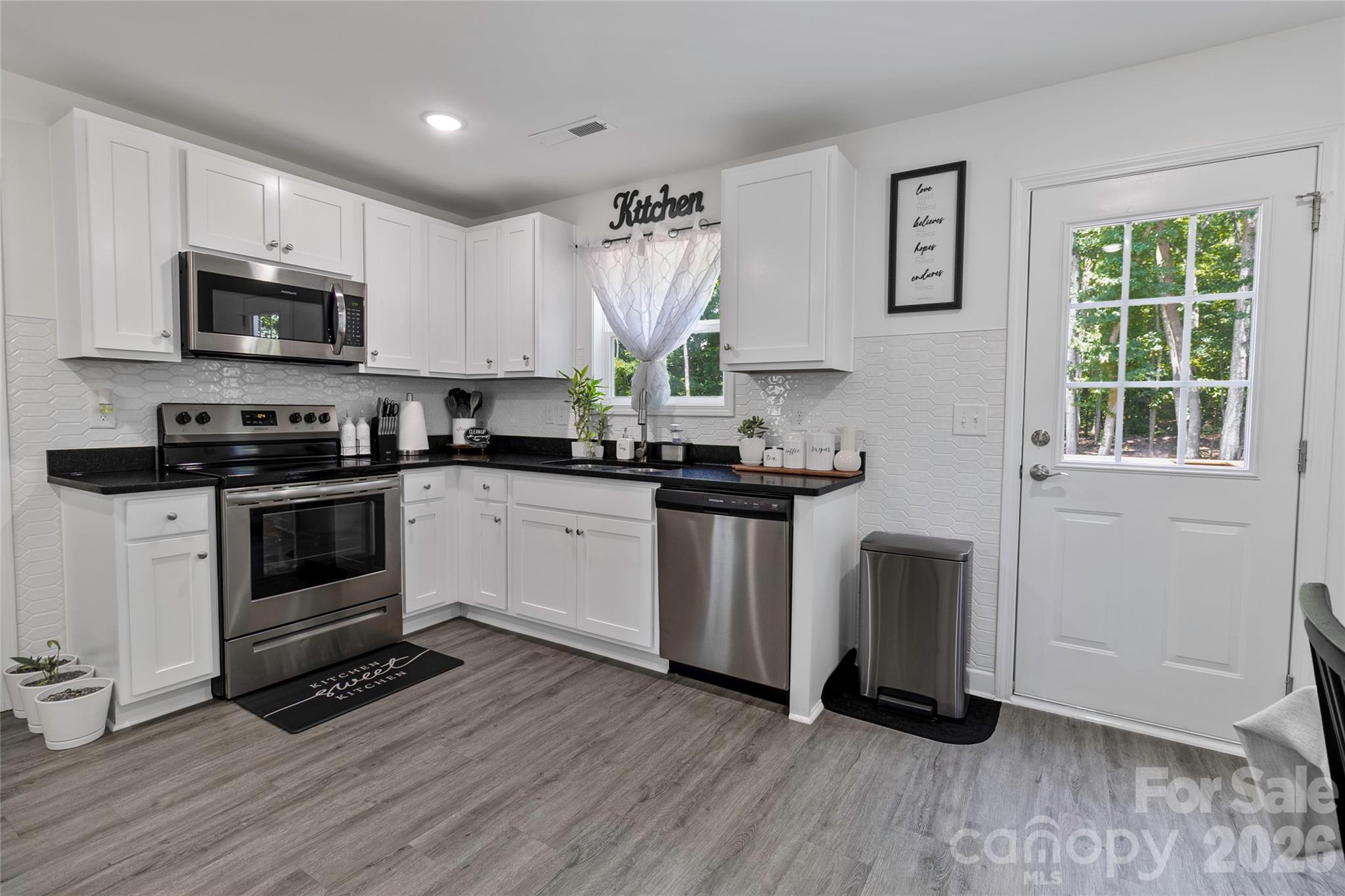 1903 Midwood Drive — Albemarle