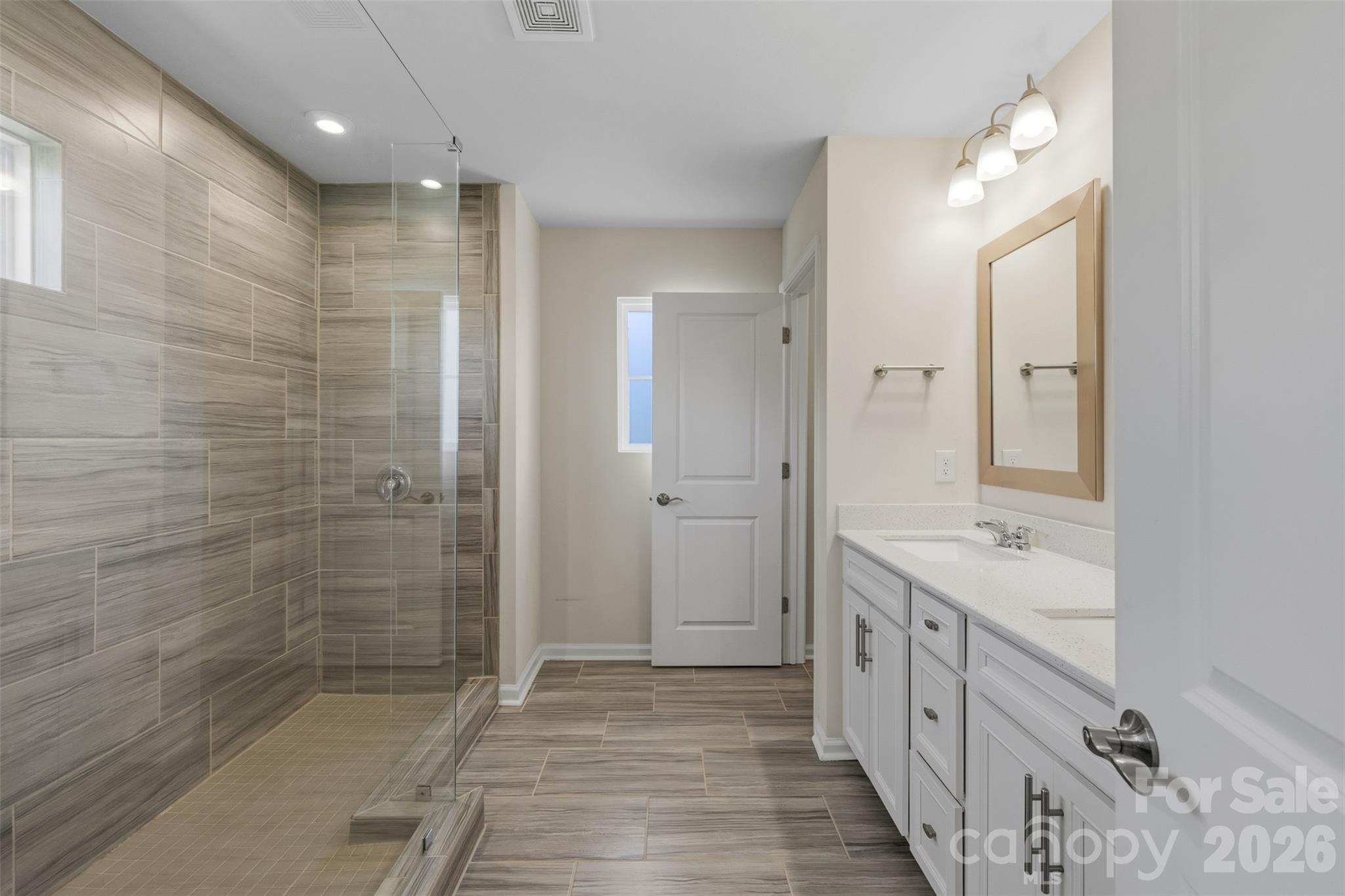 23206 Clarabelle Drive — Charlotte