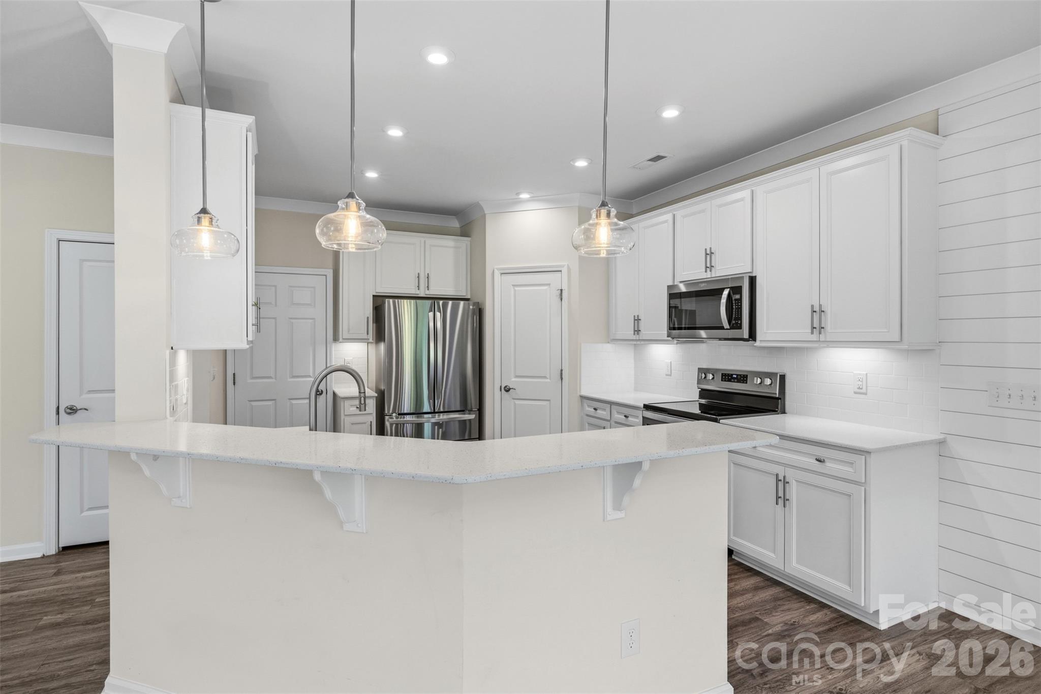 23206 Clarabelle Drive — Charlotte