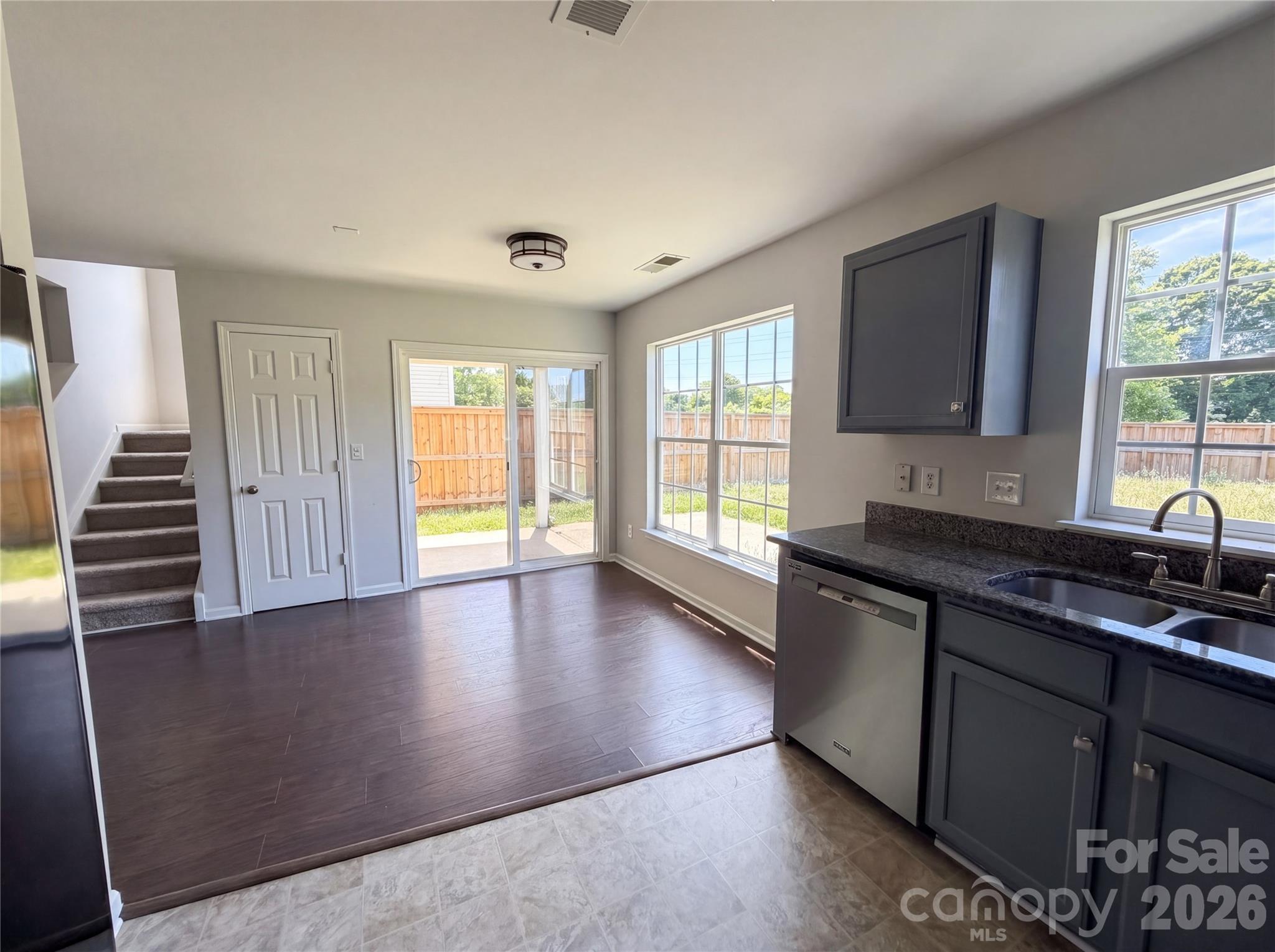 7115 Wandering Creek Drive — Charlotte