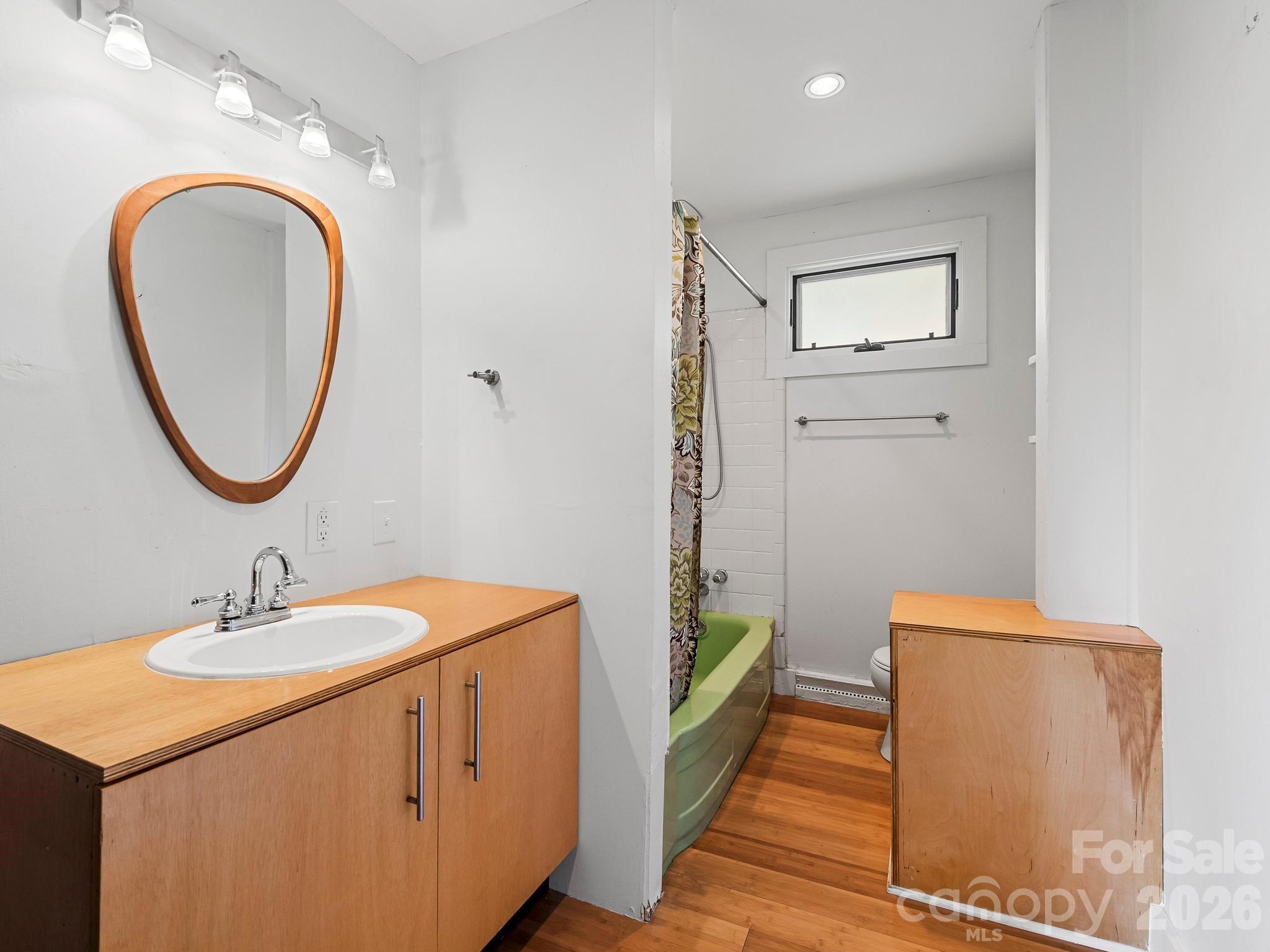 36 Robinwood Avenue — Asheville