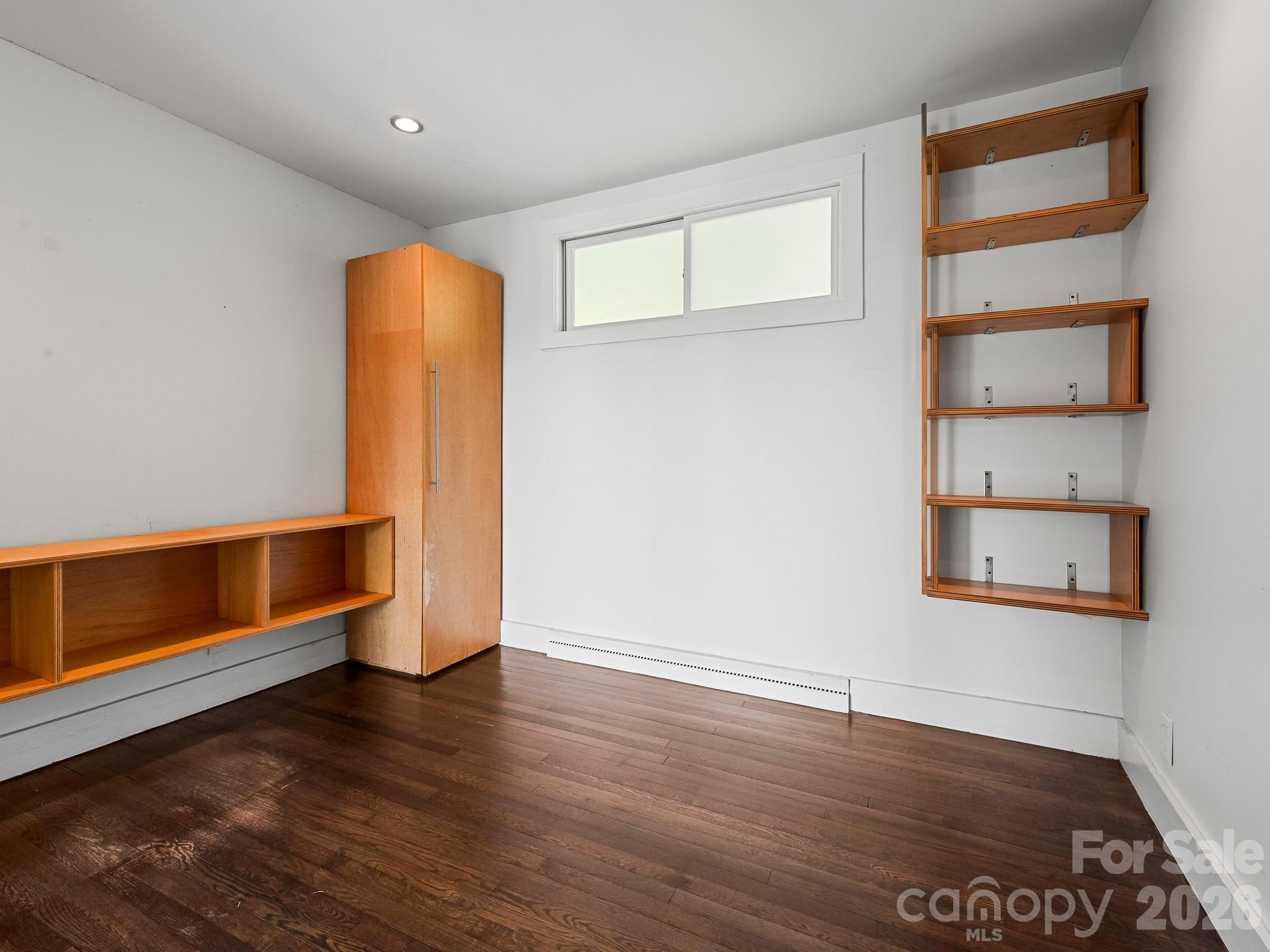 36 Robinwood Avenue — Asheville
