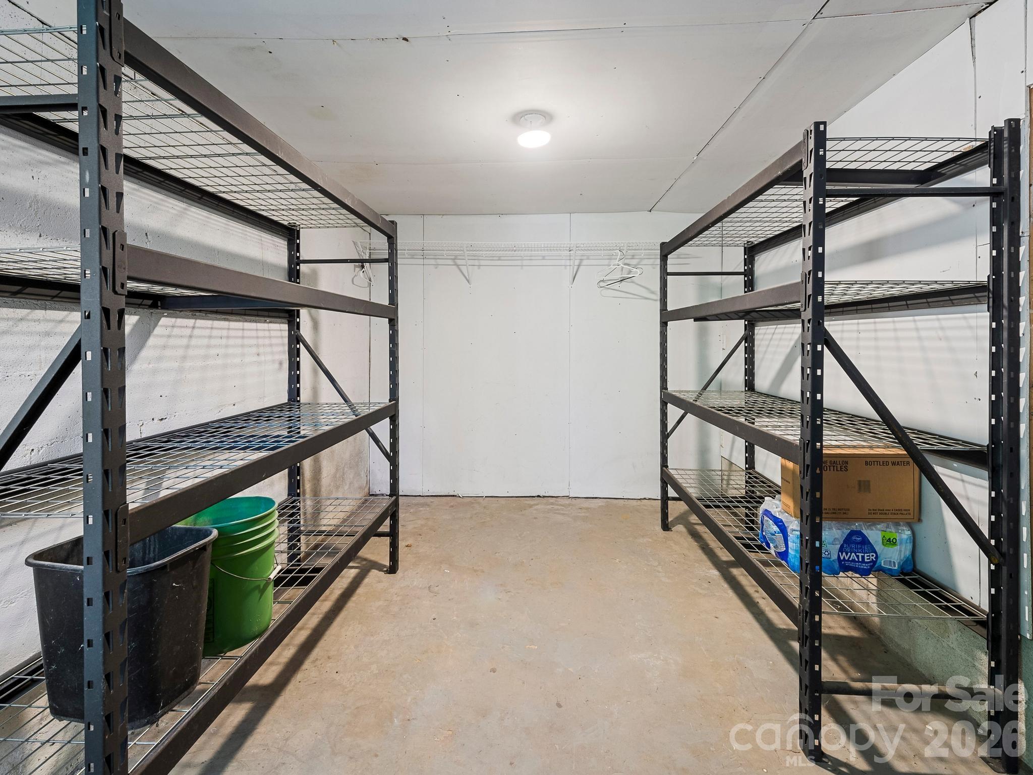 36 Robinwood Avenue — Asheville