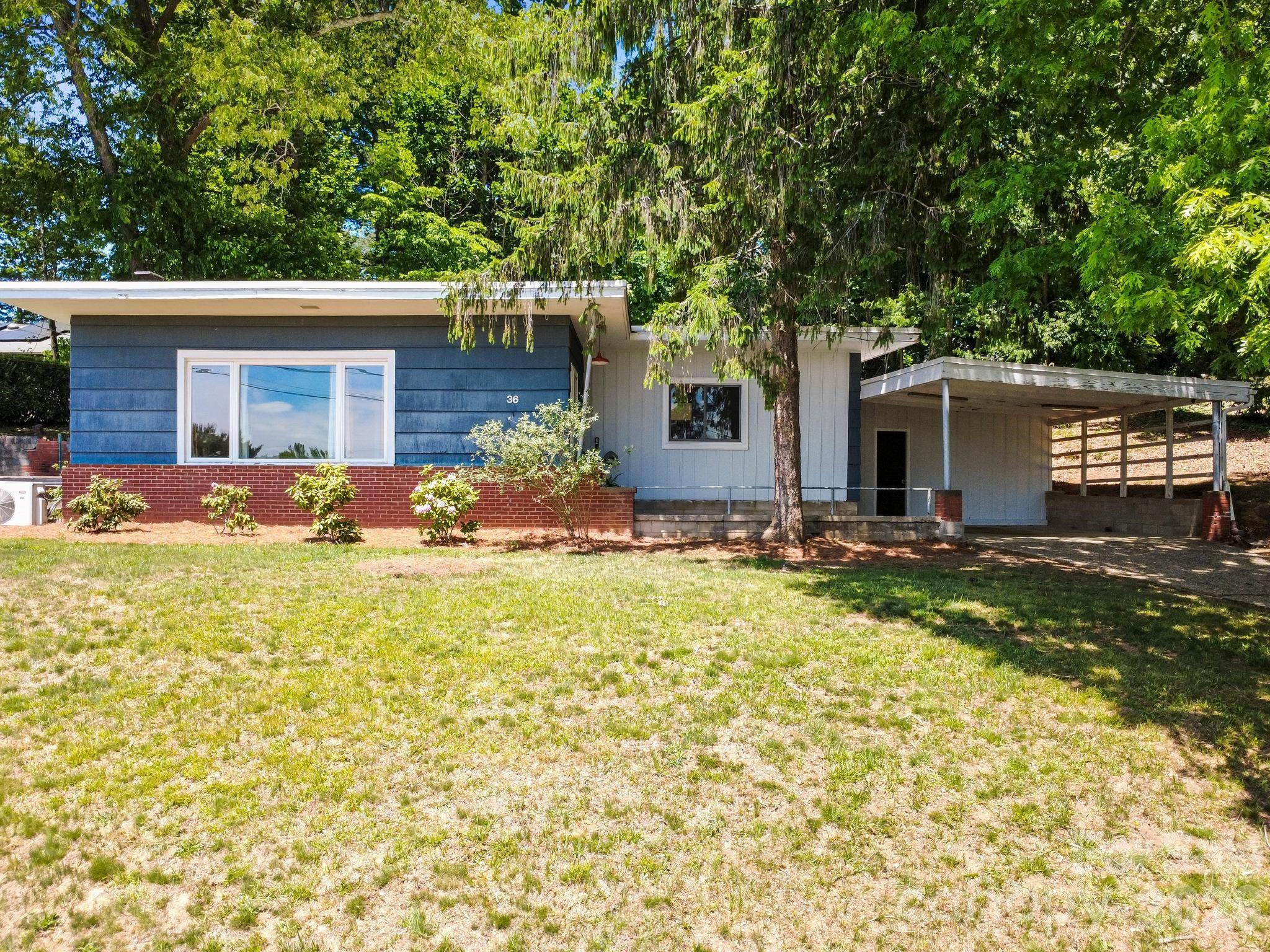 36 Robinwood Avenue — Asheville