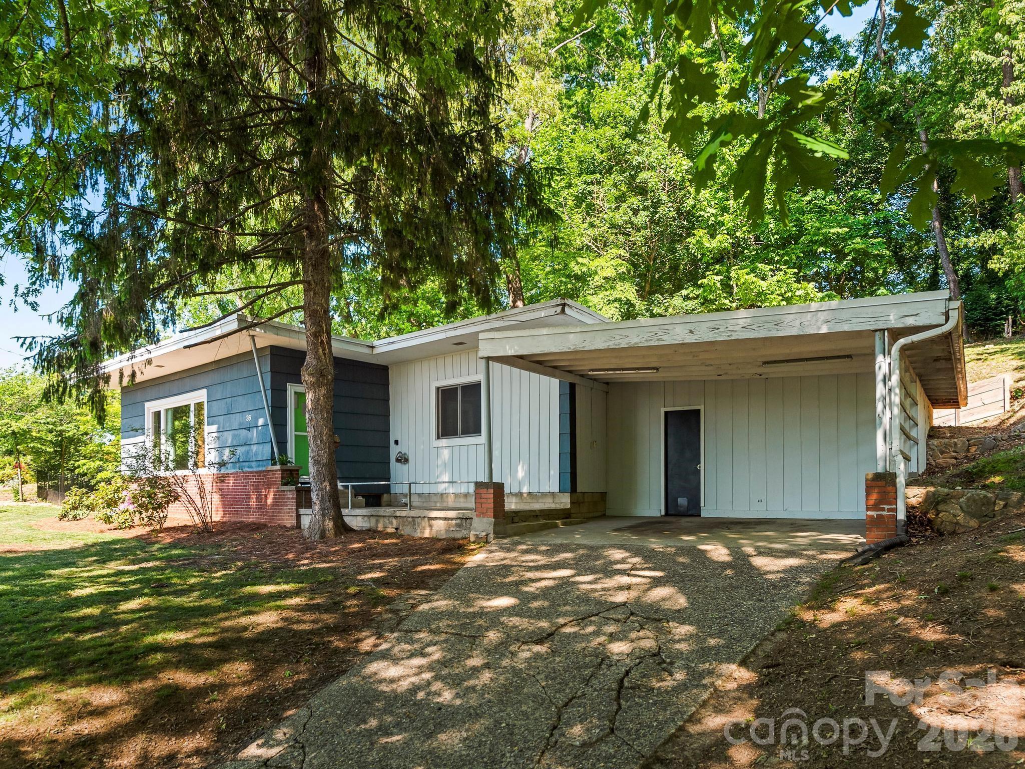 36 Robinwood Avenue — Asheville
