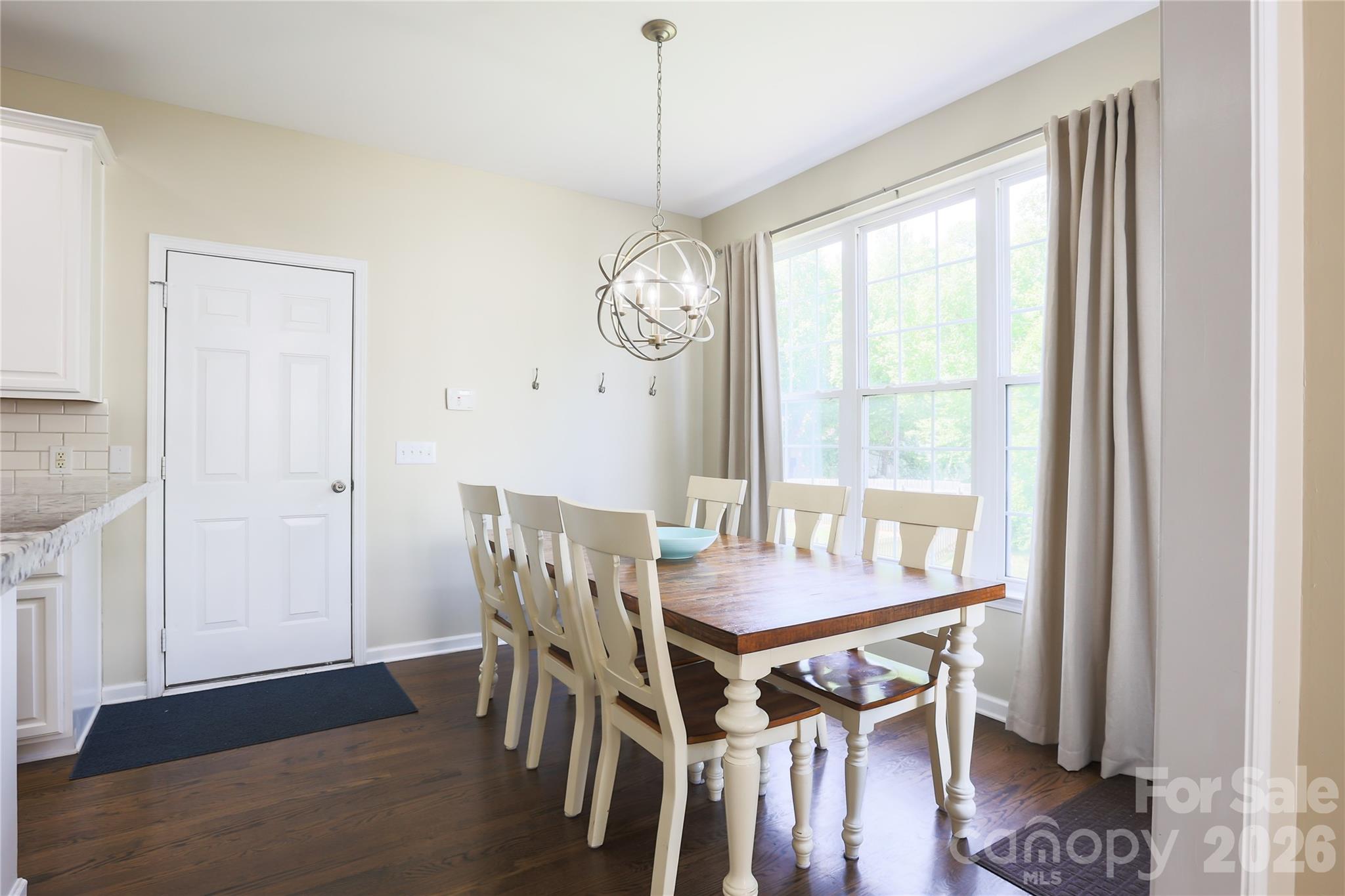 17233 Knoxwood Drive — Huntersville