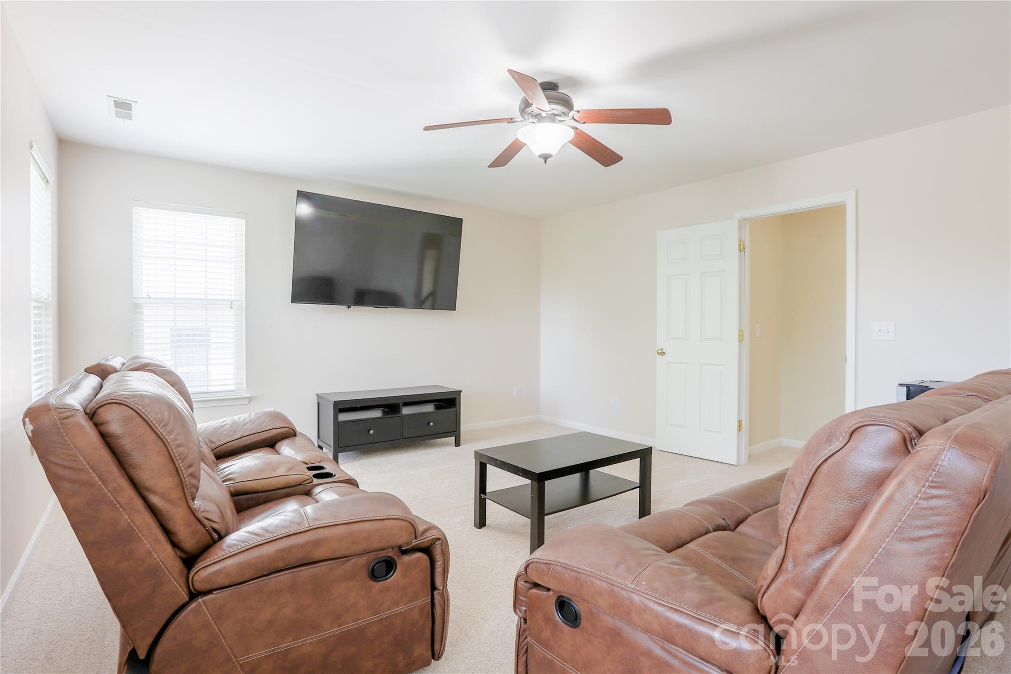 17233 Knoxwood Drive — Huntersville