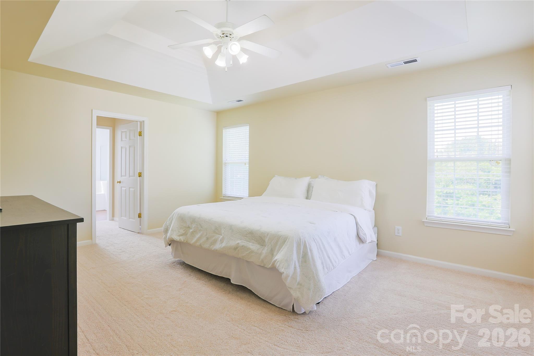 17233 Knoxwood Drive — Huntersville