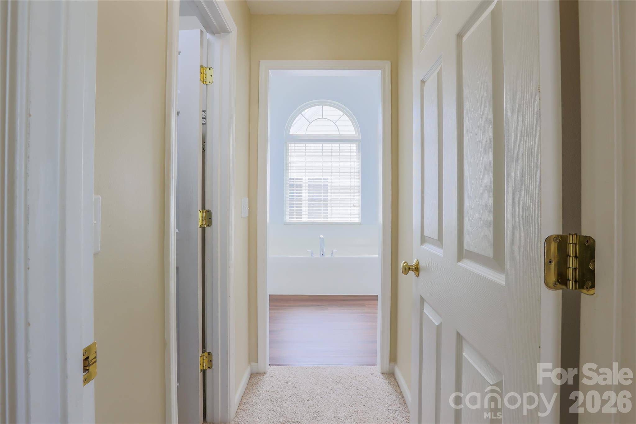 17233 Knoxwood Drive — Huntersville