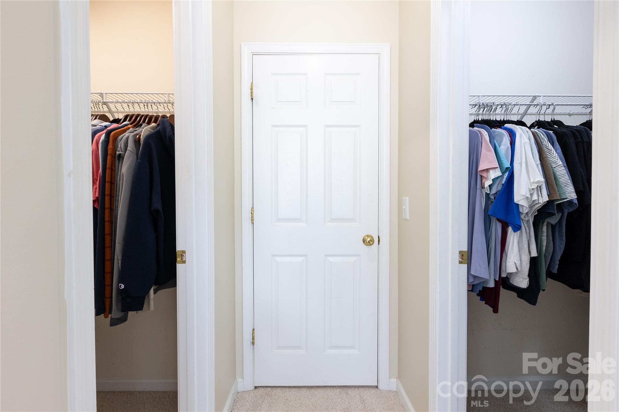 17233 Knoxwood Drive — Huntersville