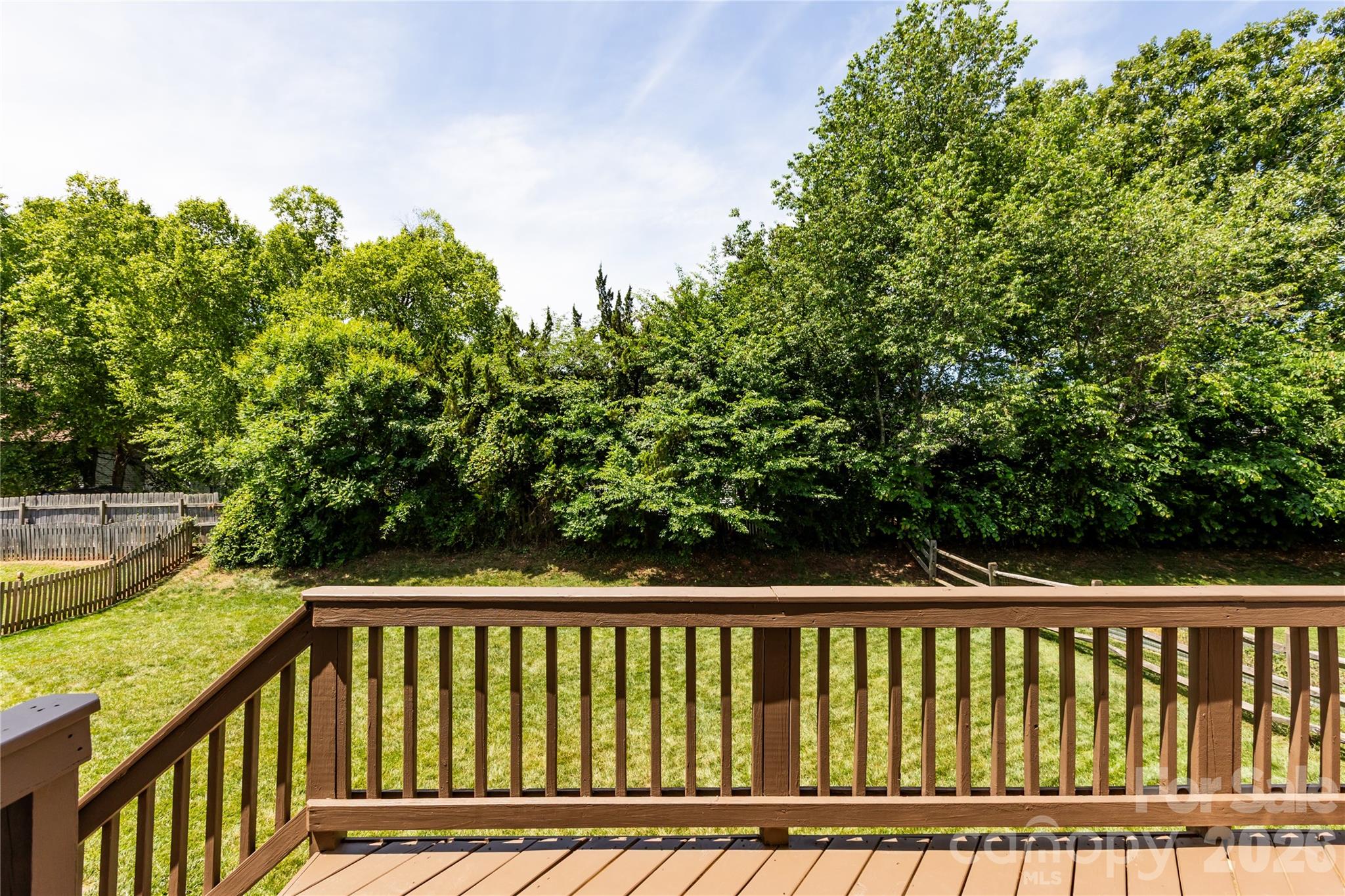 17233 Knoxwood Drive — Huntersville