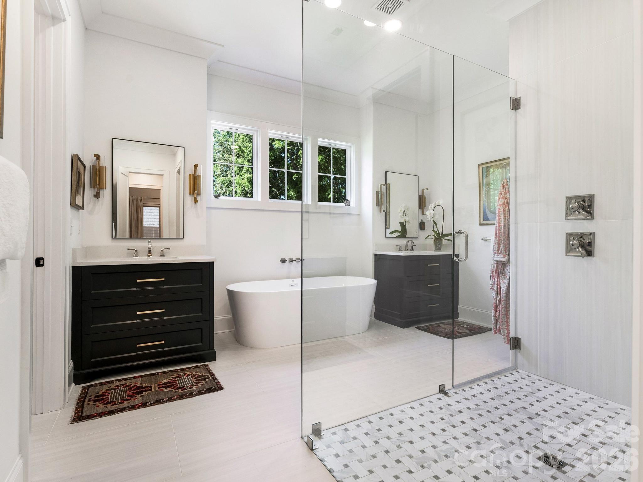 2926 Windsor Avenue — Charlotte