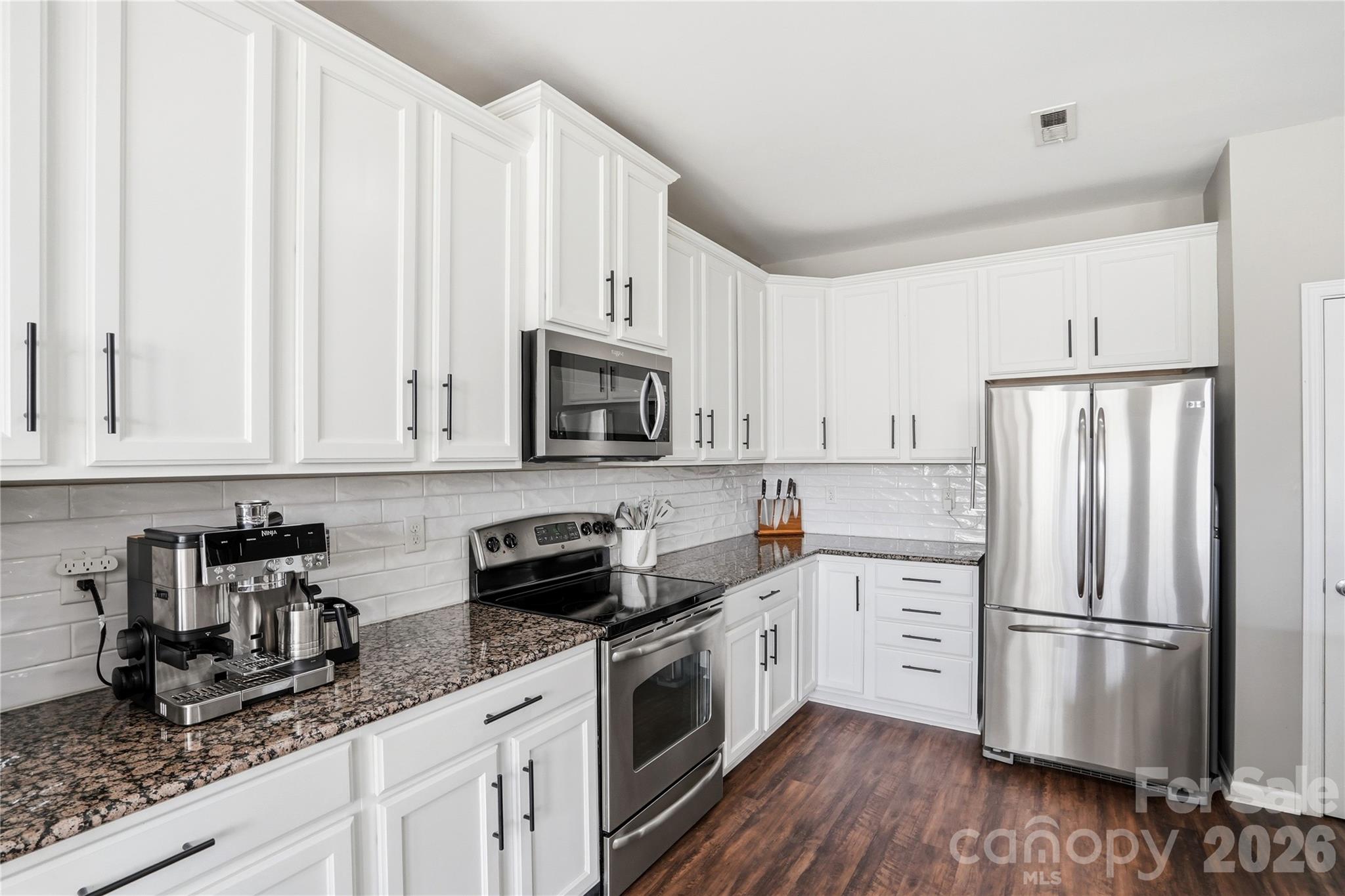 10005 Kings Parade Boulevard — Charlotte