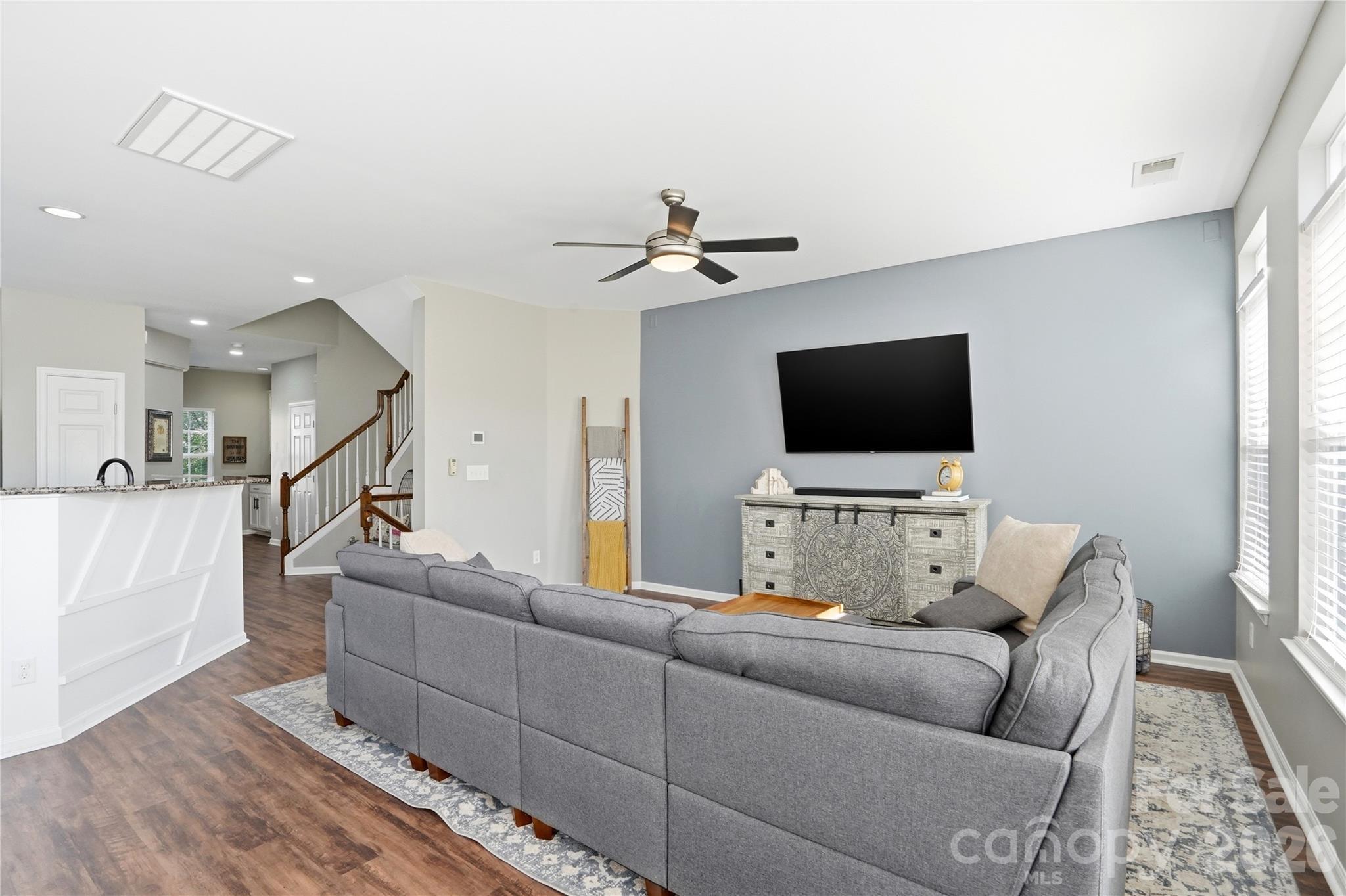 10005 Kings Parade Boulevard — Charlotte