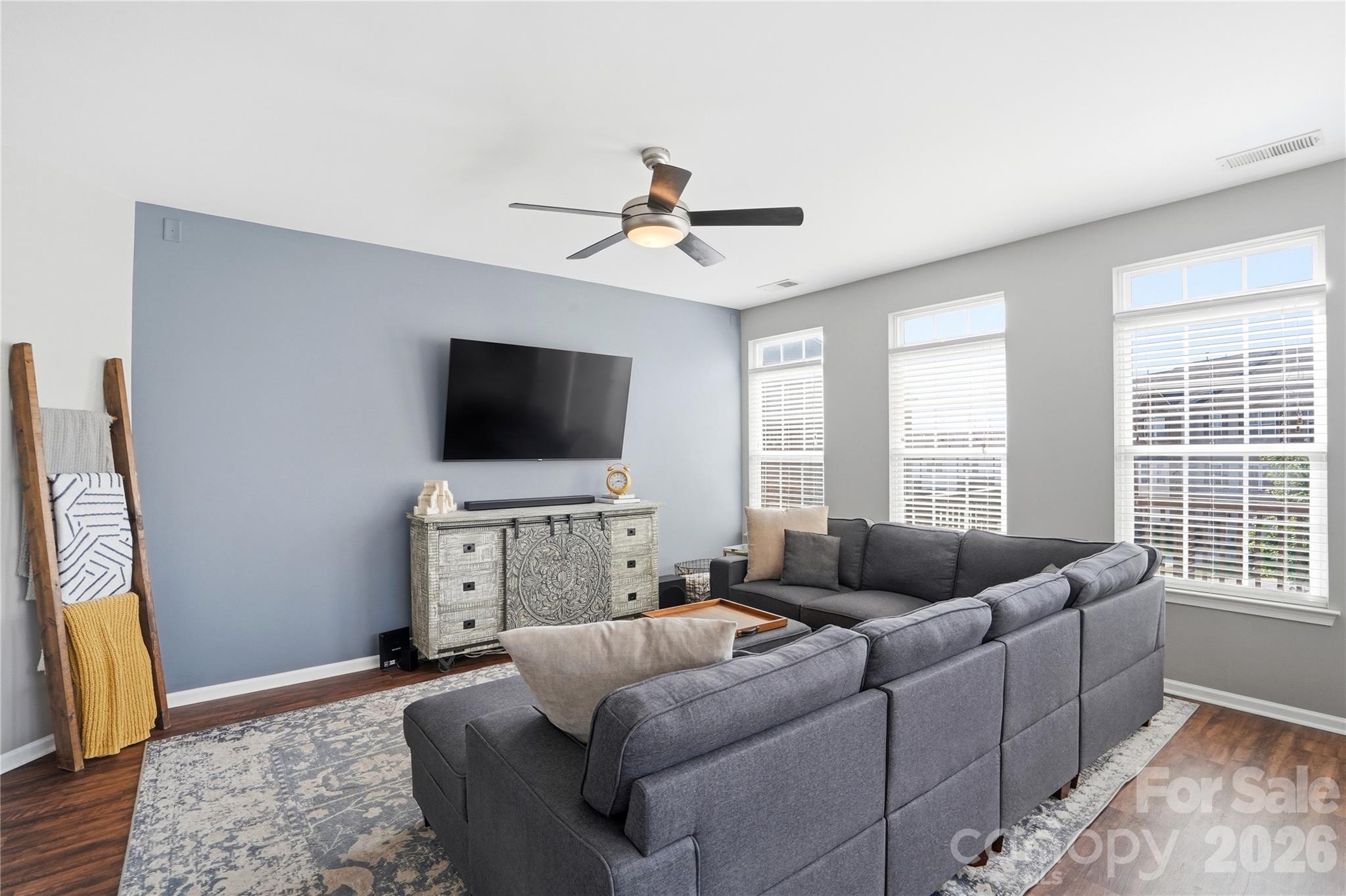 10005 Kings Parade Boulevard — Charlotte