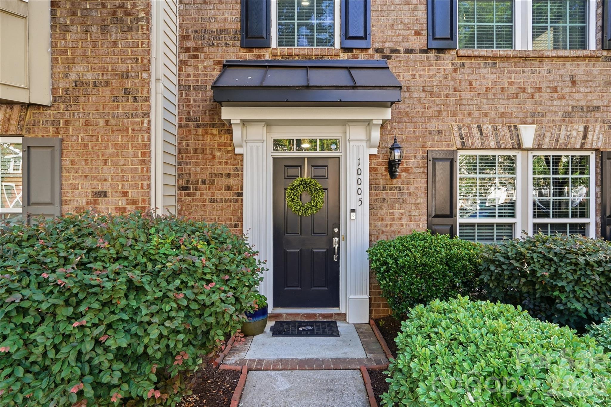 10005 Kings Parade Boulevard — Charlotte