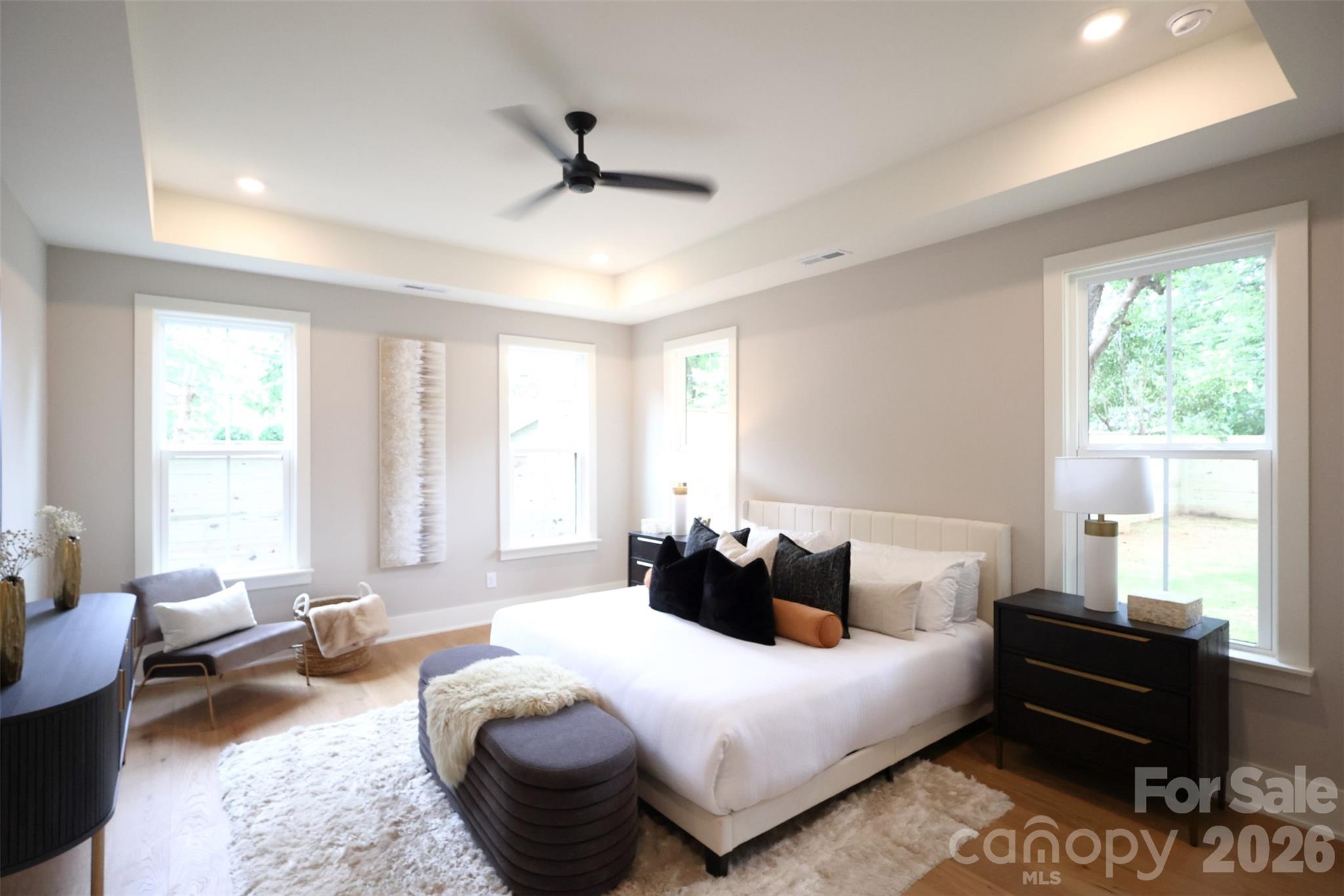 442 Sylvania Avenue — Charlotte