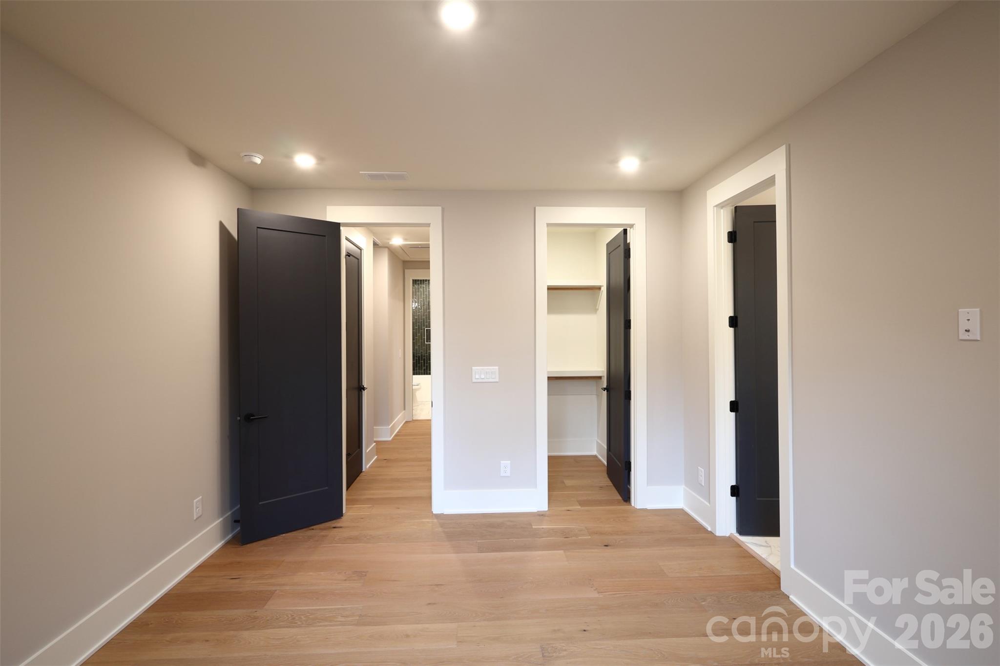 442 Sylvania Avenue — Charlotte