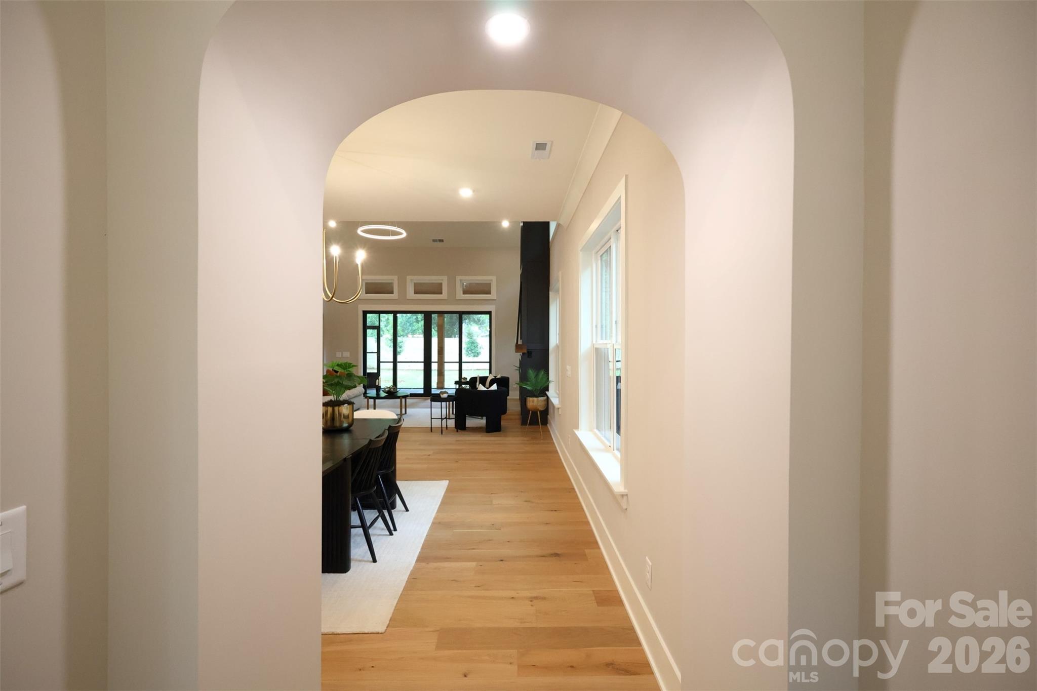 442 Sylvania Avenue — Charlotte