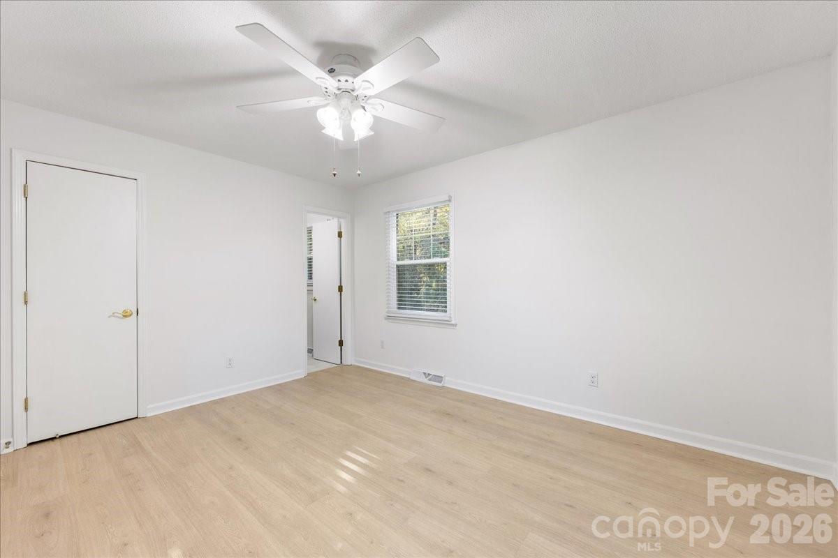 1840 Stoneyridge Drive — Charlotte
