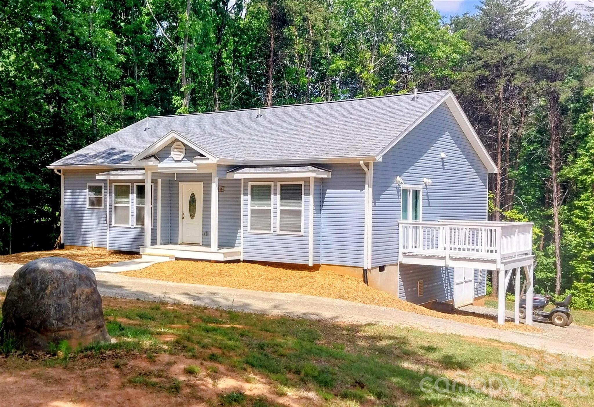 4286 Anderson Mountain Road — Maiden