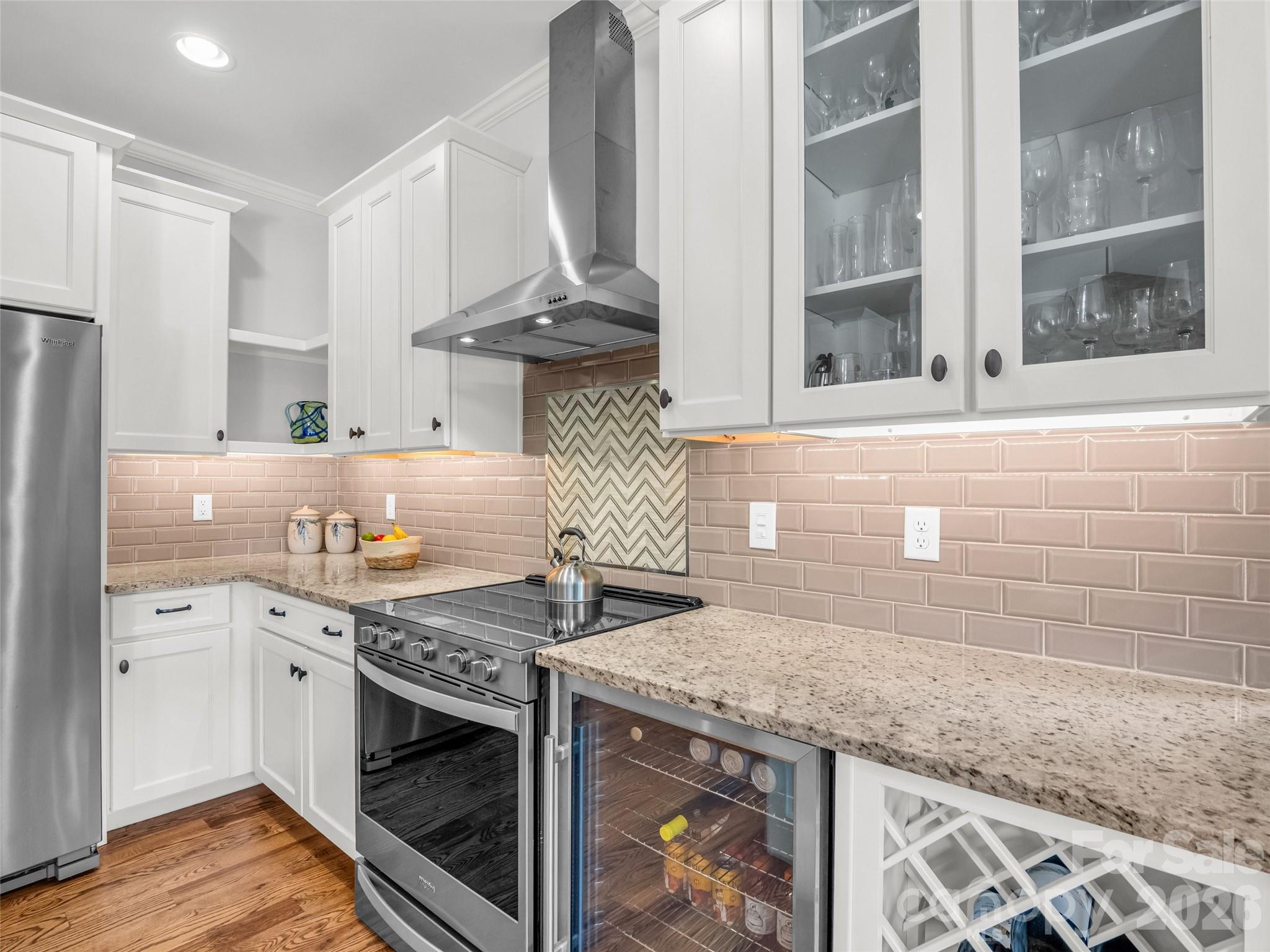27 Spelter Street — Hendersonville