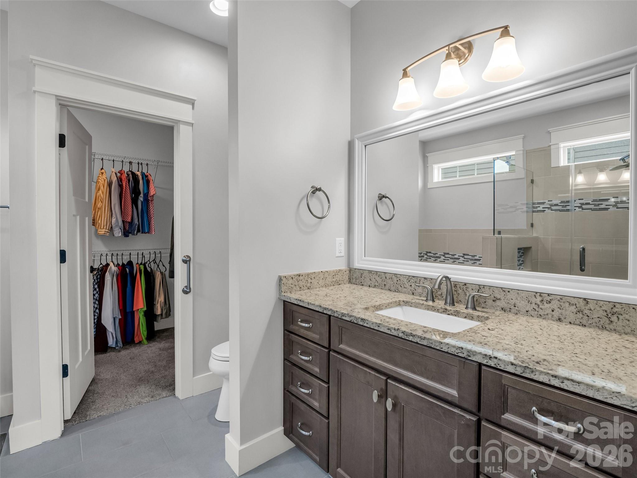 27 Spelter Street — Hendersonville