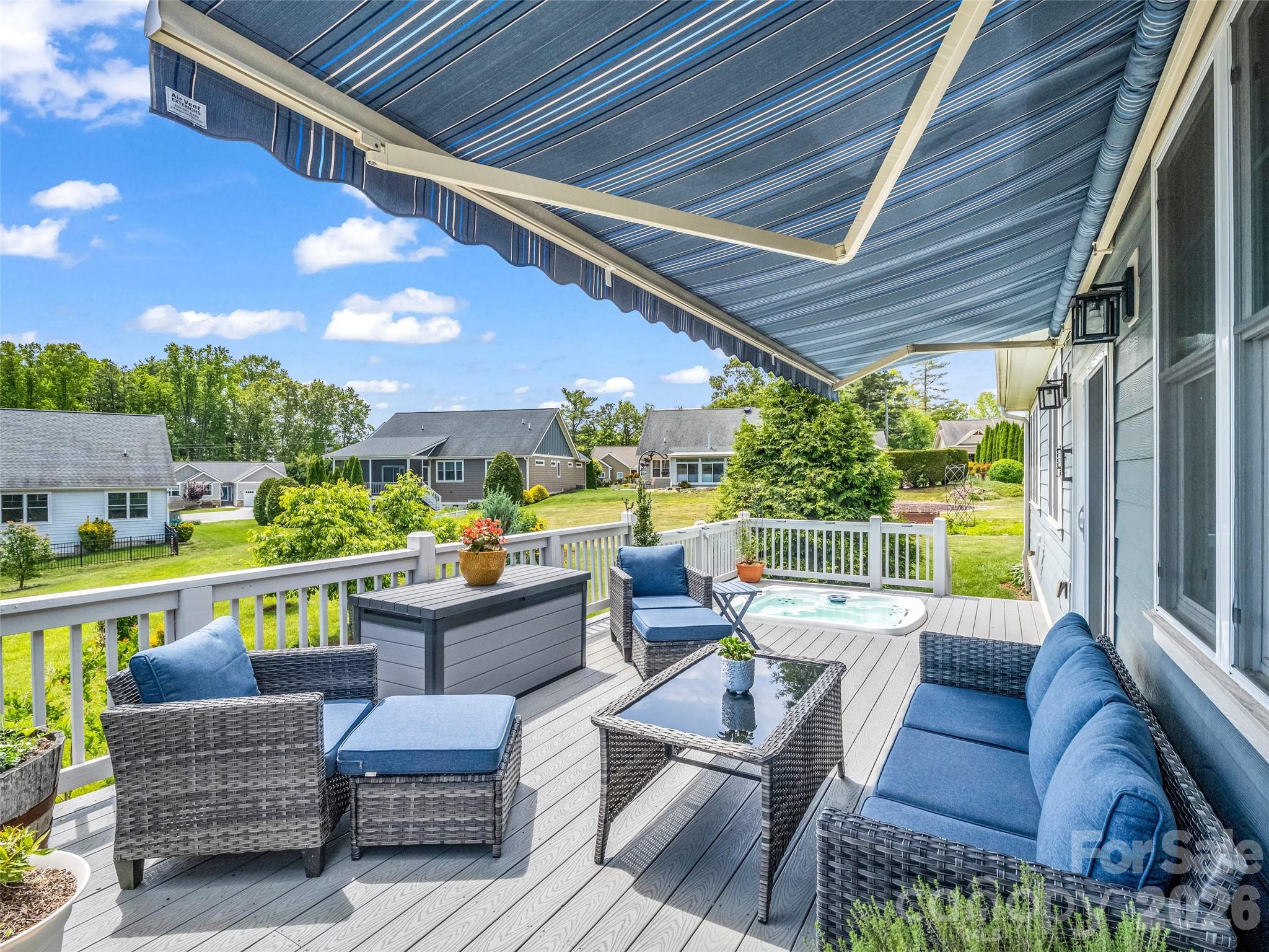 27 Spelter Street — Hendersonville