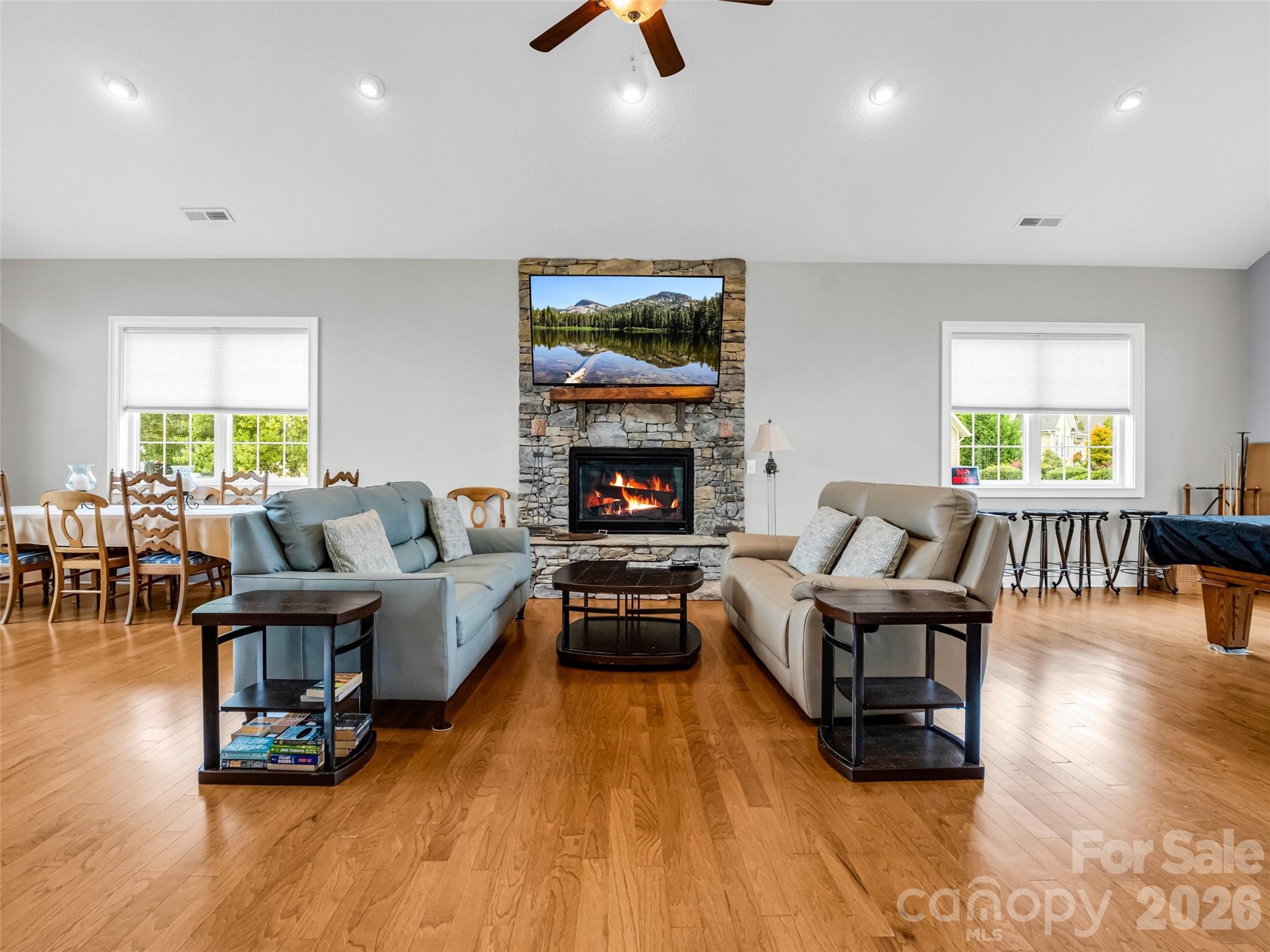27 Spelter Street — Hendersonville