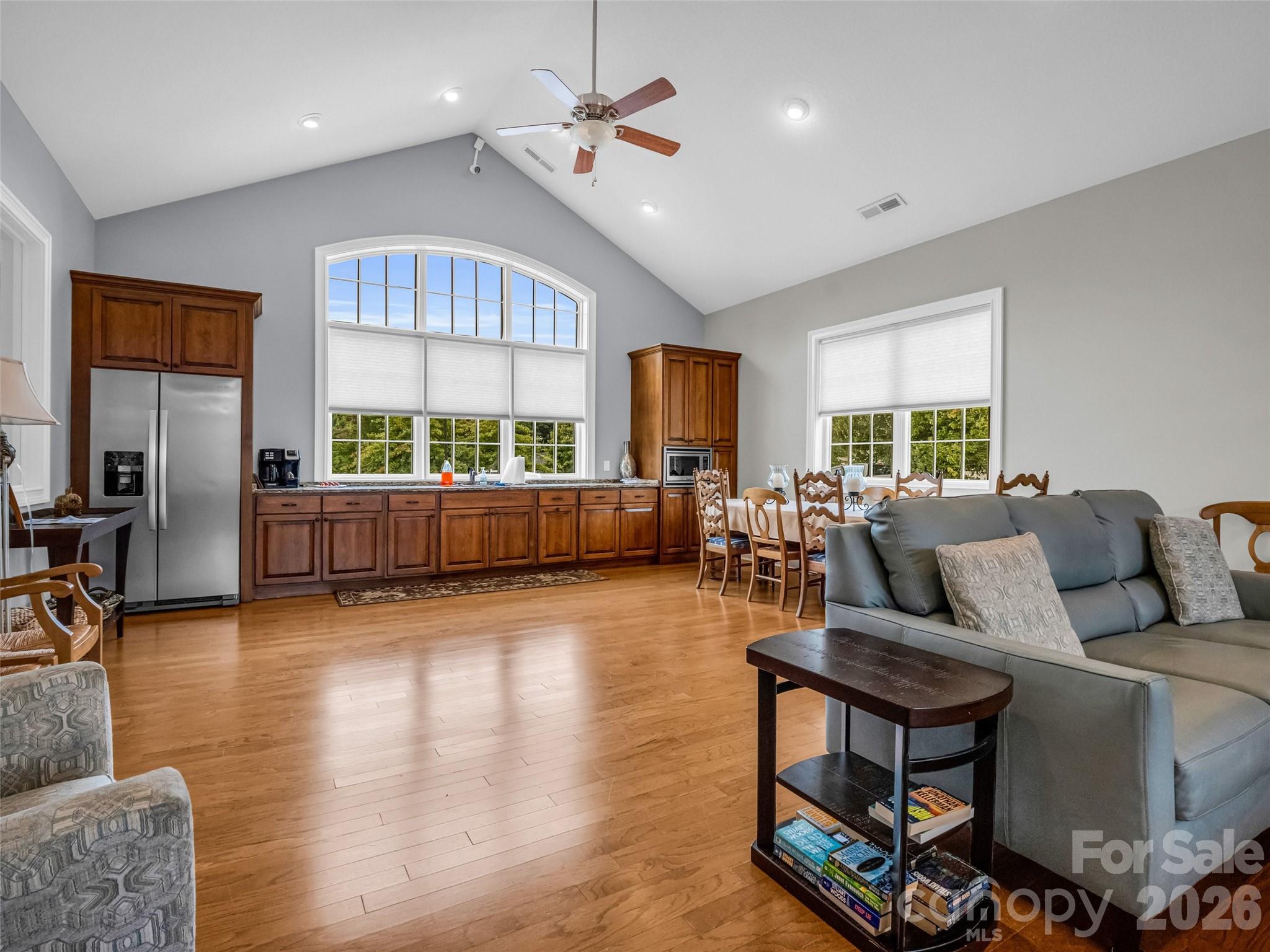 27 Spelter Street — Hendersonville