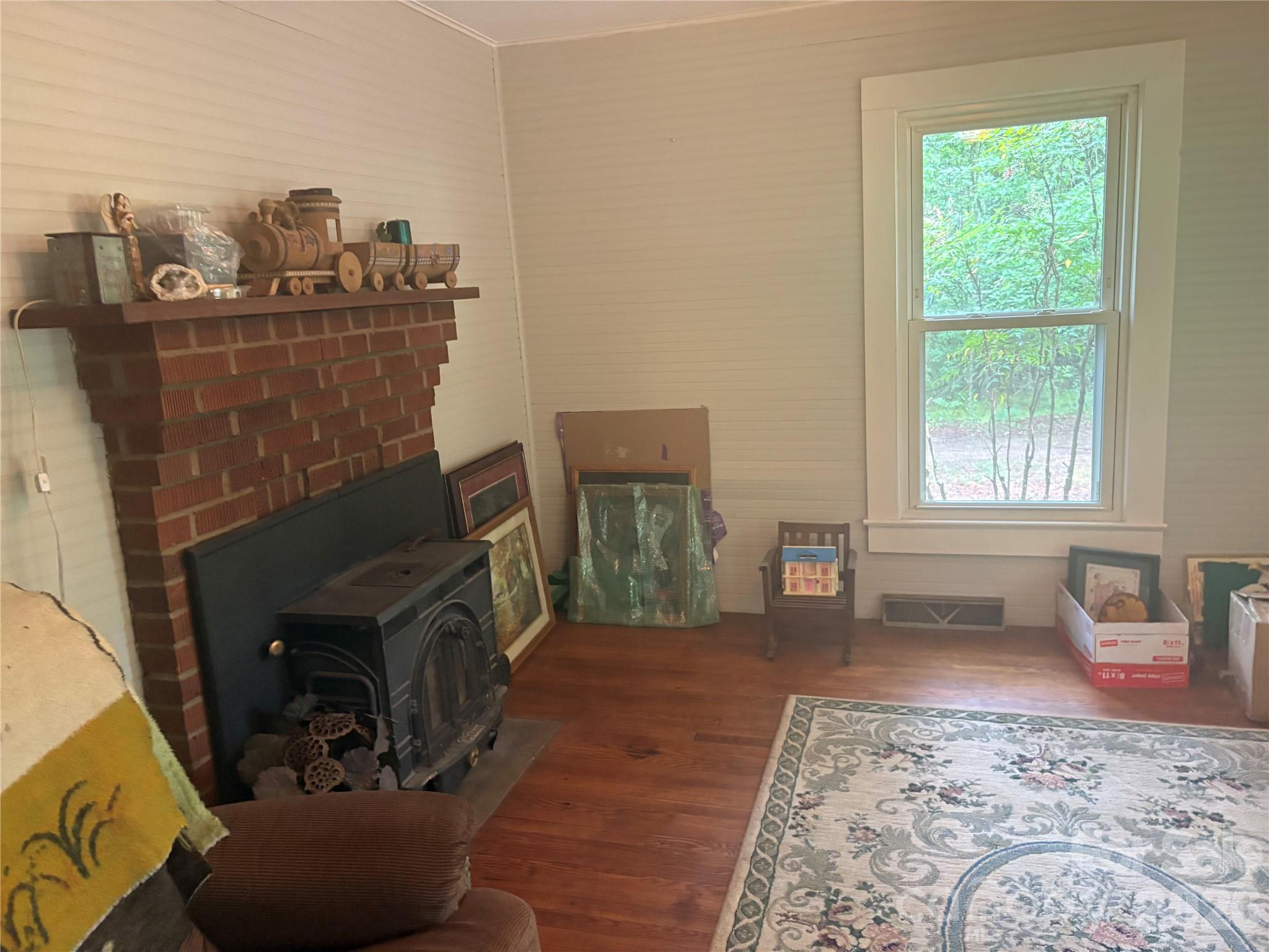 3880 Love Road — Claremont
