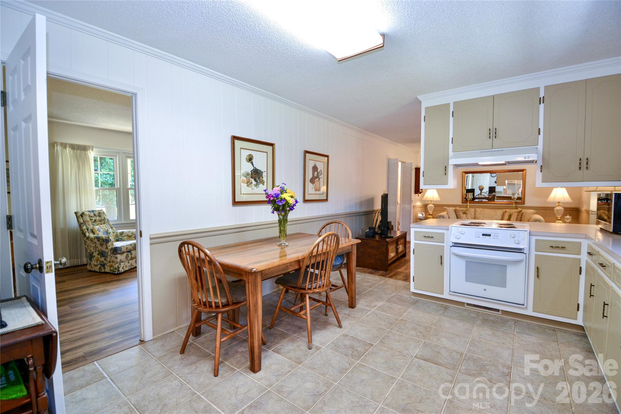 2404 Wedgewood Drive — Salisbury