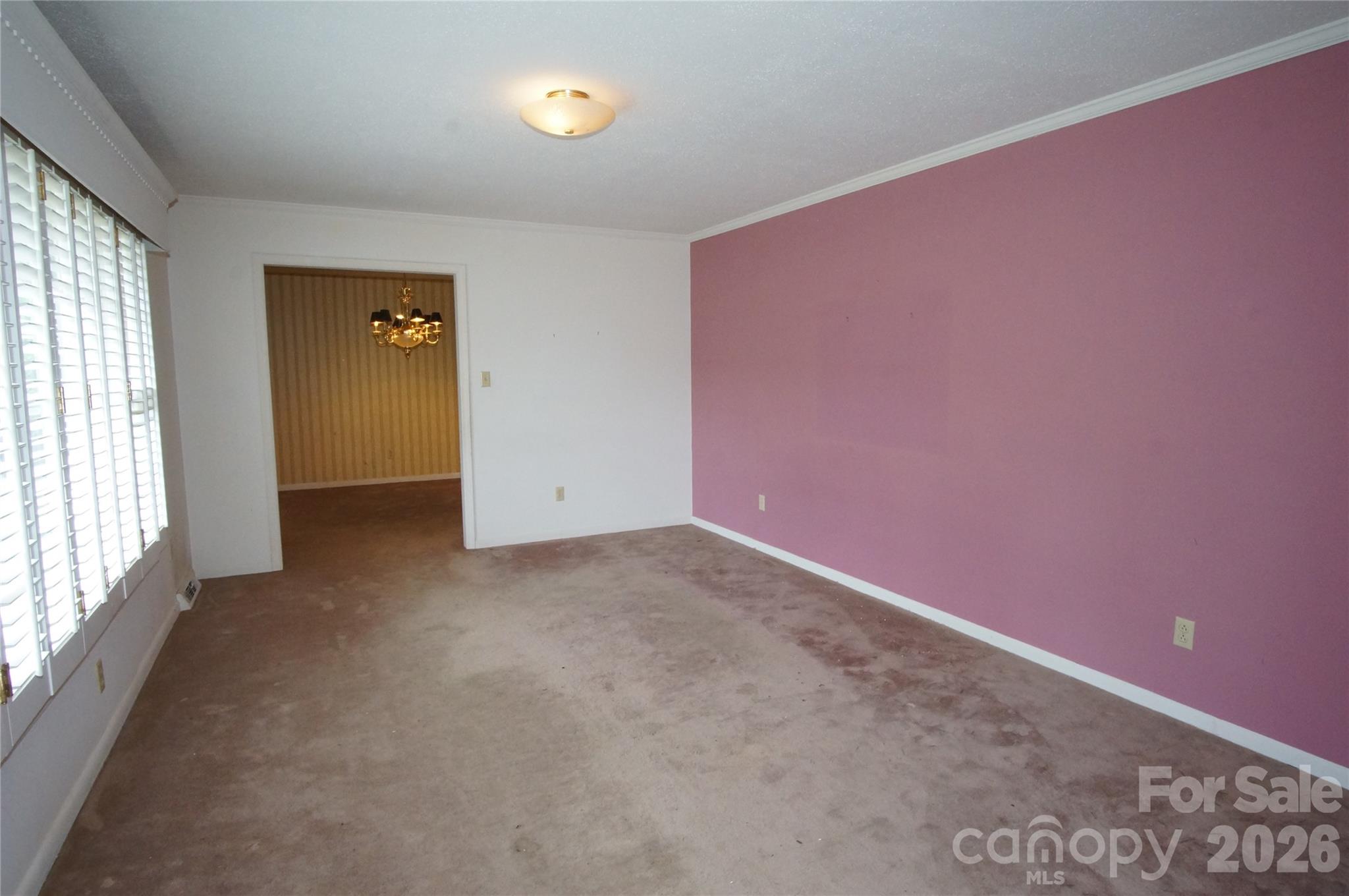 714 Crestmont Drive SE — Concord