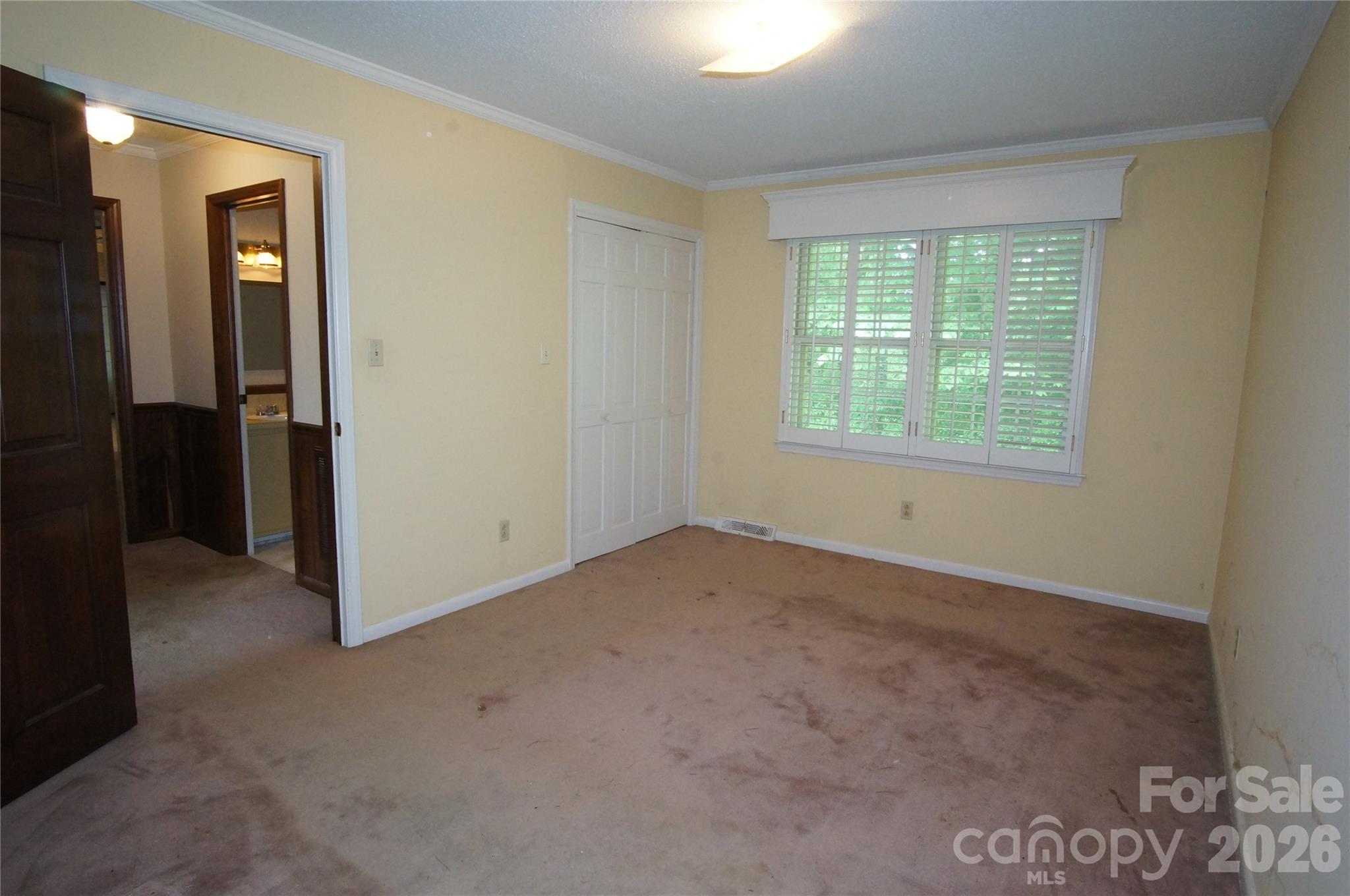 714 Crestmont Drive SE — Concord