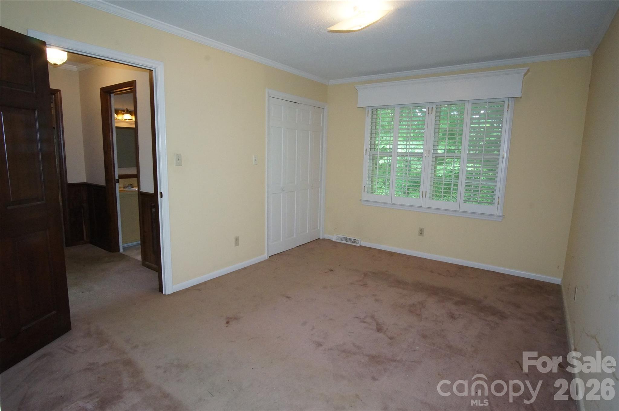 714 Crestmont Drive SE — Concord